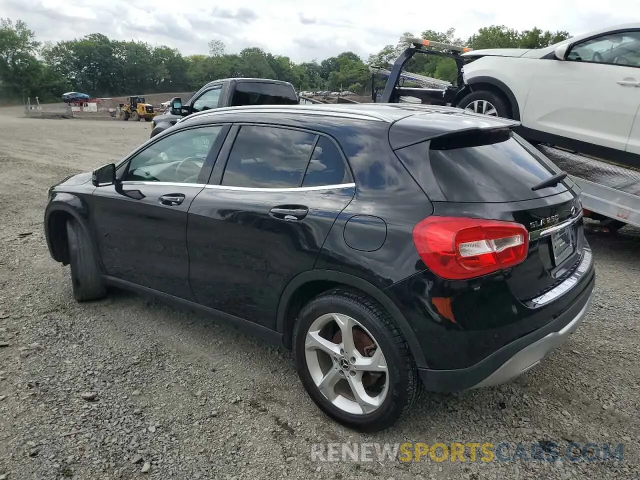 2 Фотография поврежденного автомобиля WDCTG4GB2LU026713 MERCEDES-BENZ GLA-CLASS 2020