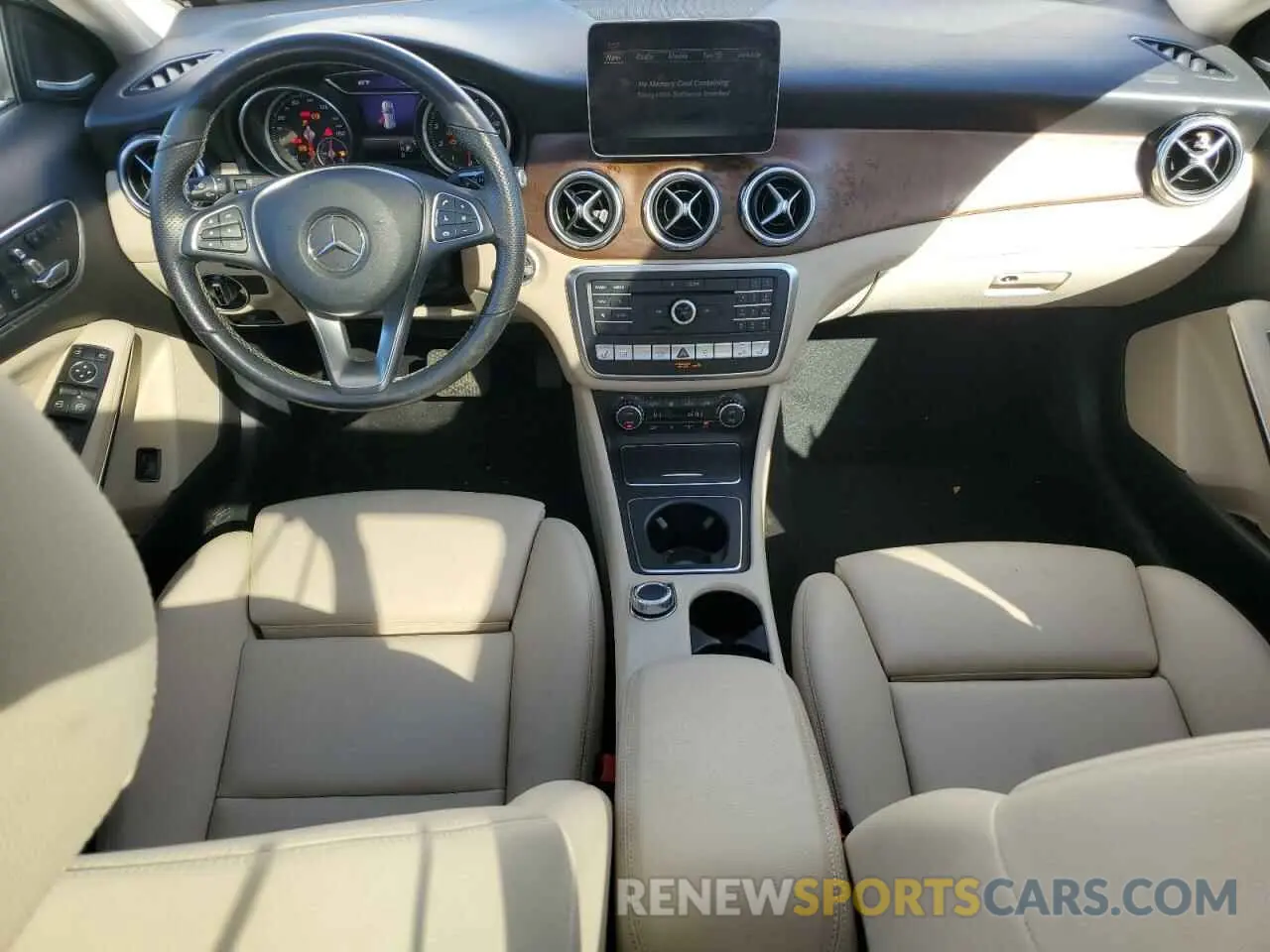8 Фотография поврежденного автомобиля WDCTG4GB5LU024972 MERCEDES-BENZ GLA-CLASS 2020