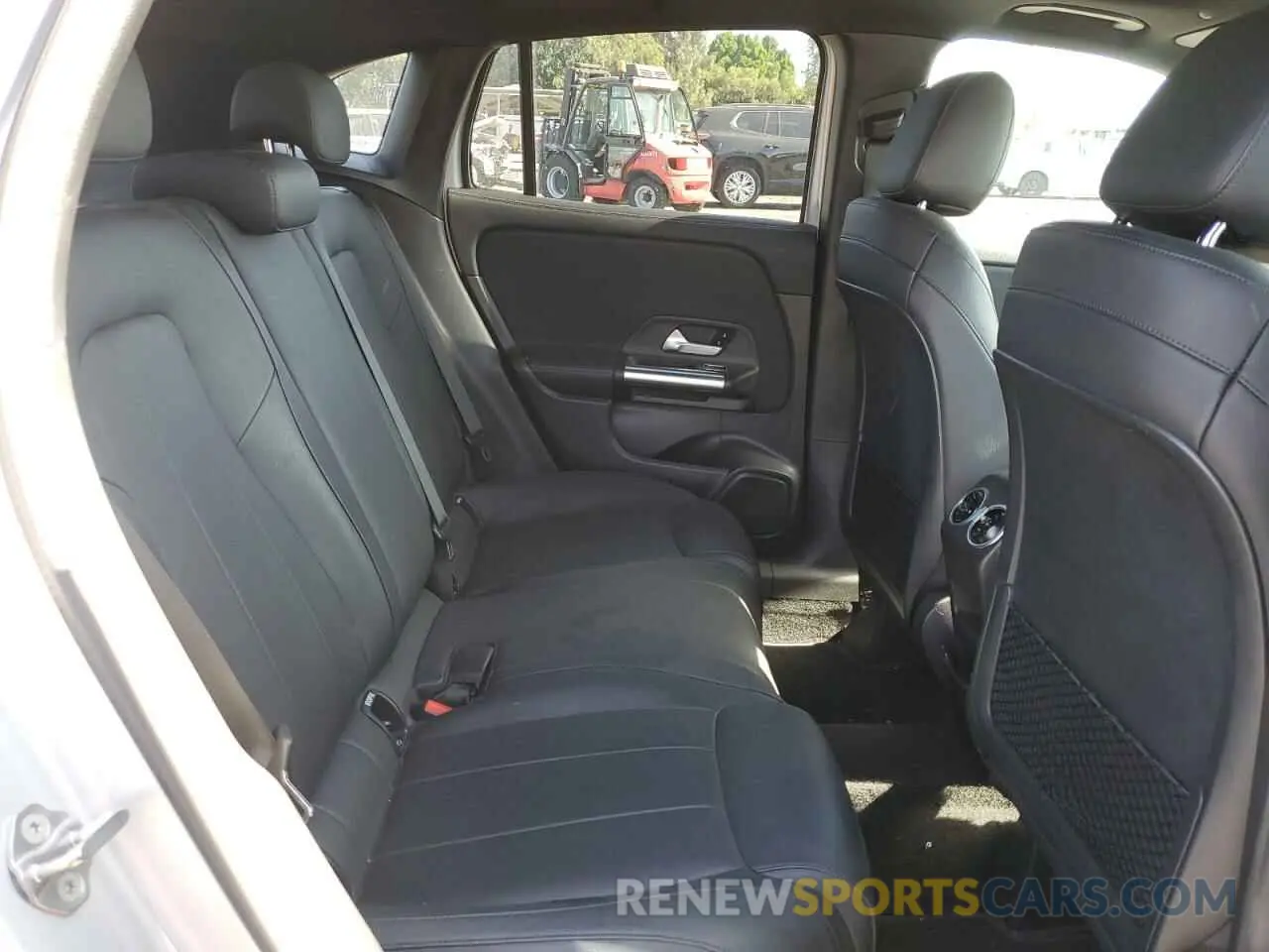 11 Фотография поврежденного автомобиля W1N4N4GB0MJ150538 MERCEDES-BENZ GLA-CLASS 2021