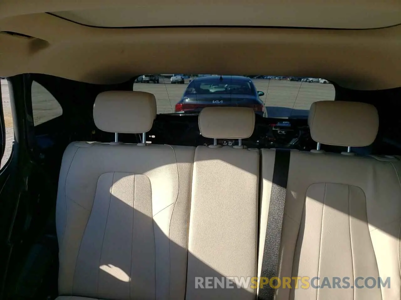 10 Photograph of a damaged car W1N4N4GB0MJ192319 MERCEDES-BENZ GLA-CLASS 2021