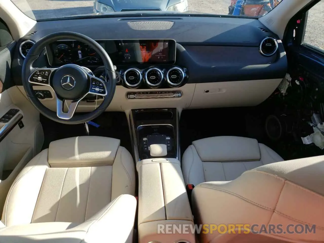 8 Photograph of a damaged car W1N4N4GB0MJ192319 MERCEDES-BENZ GLA-CLASS 2021