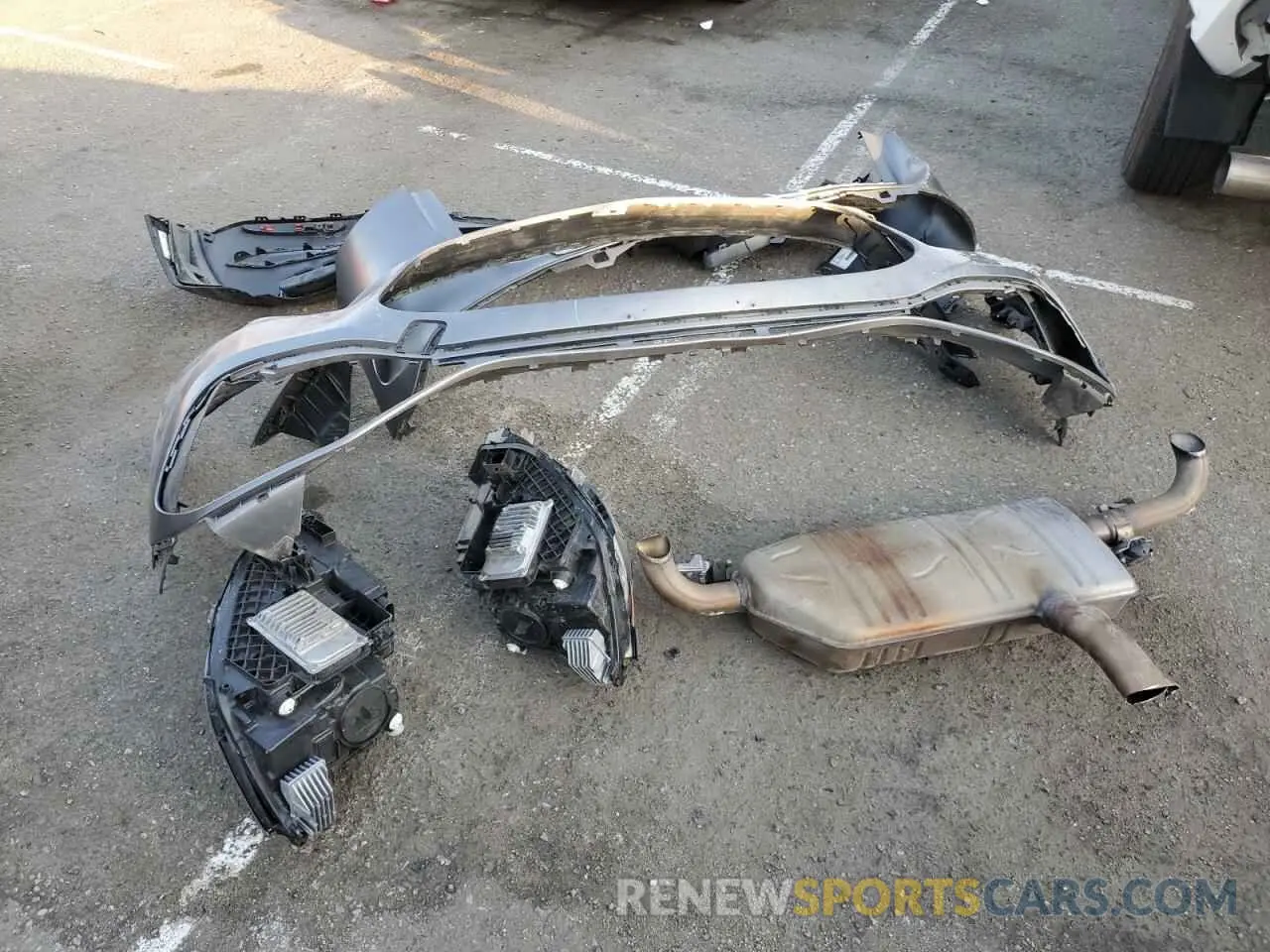 12 Photograph of a damaged car W1N4N4GB3MJ135922 MERCEDES-BENZ GLA-CLASS 2021