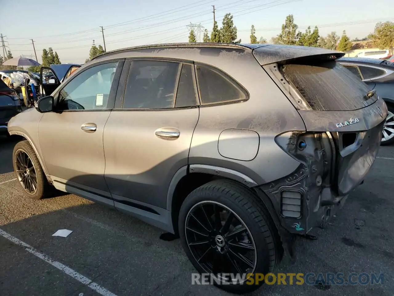 2 Photograph of a damaged car W1N4N4GB3MJ135922 MERCEDES-BENZ GLA-CLASS 2021