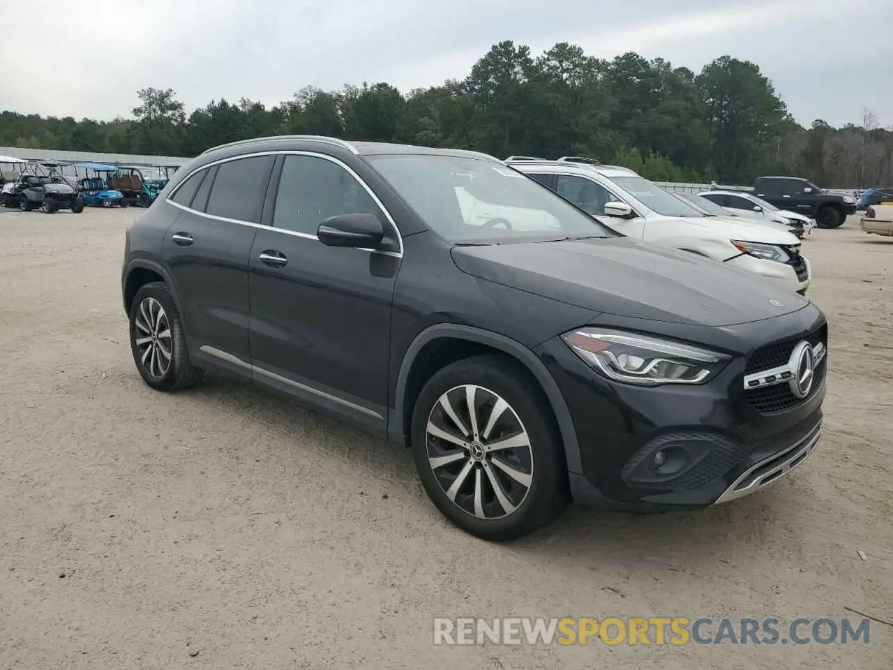 4 Photograph of a damaged car W1N4N4GB3MJ248754 MERCEDES-BENZ GLA-CLASS 2021
