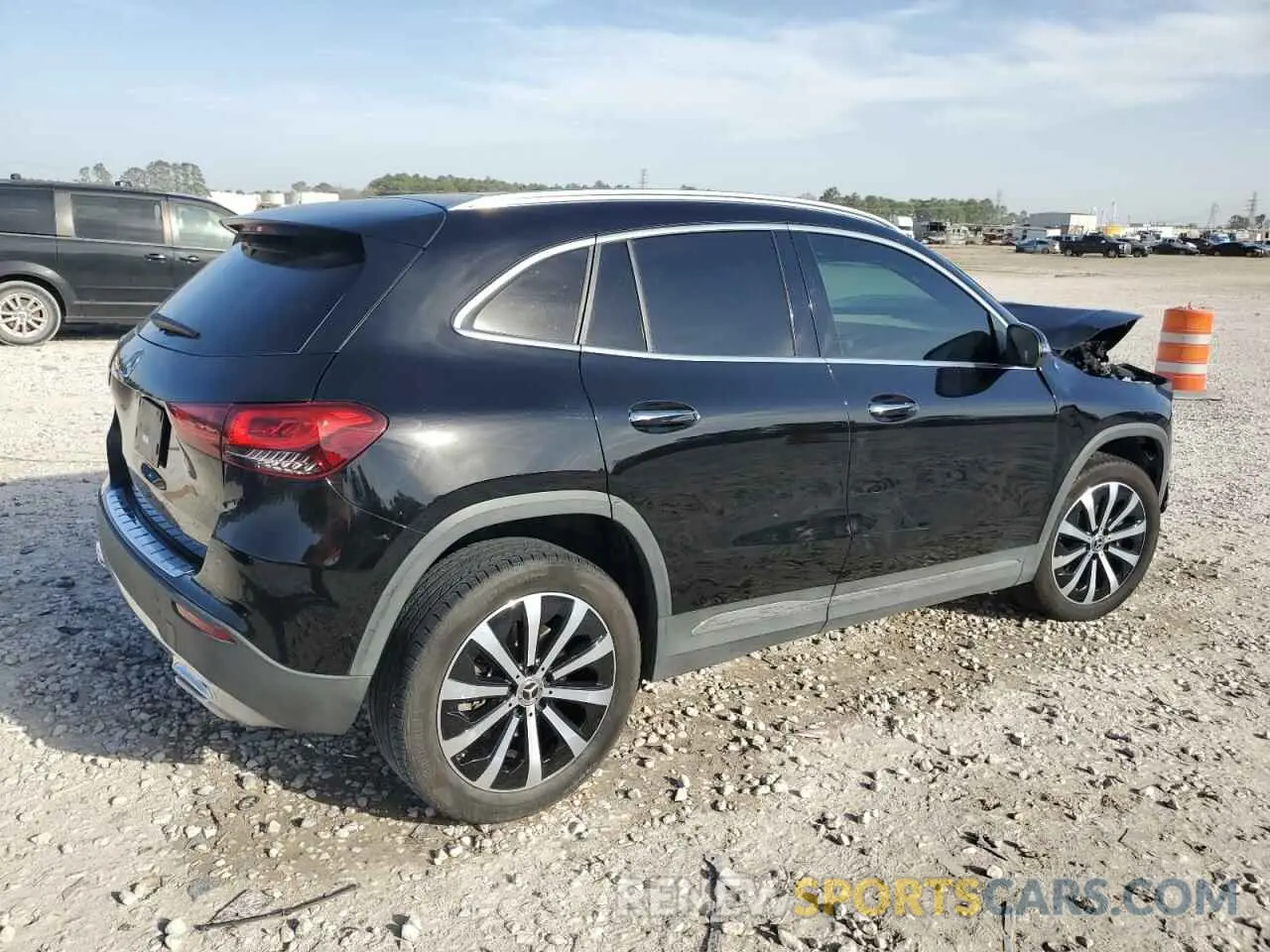3 Фотография поврежденного автомобиля W1N4N4GB6MJ210094 MERCEDES-BENZ GLA-CLASS 2021