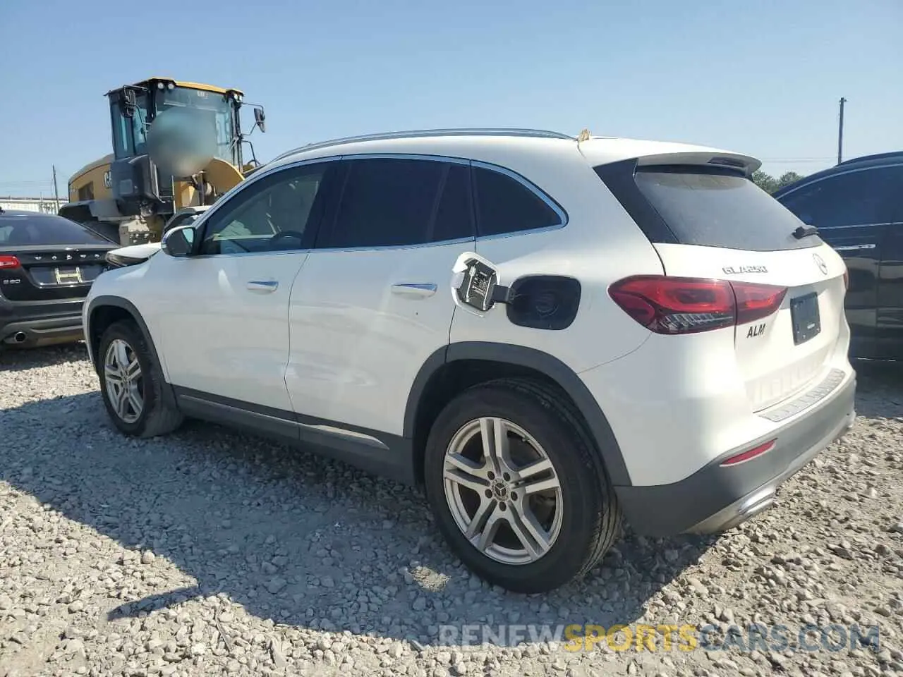 2 Photograph of a damaged car W1N4N4GB8MJ228290 MERCEDES-BENZ GLA-CLASS 2021
