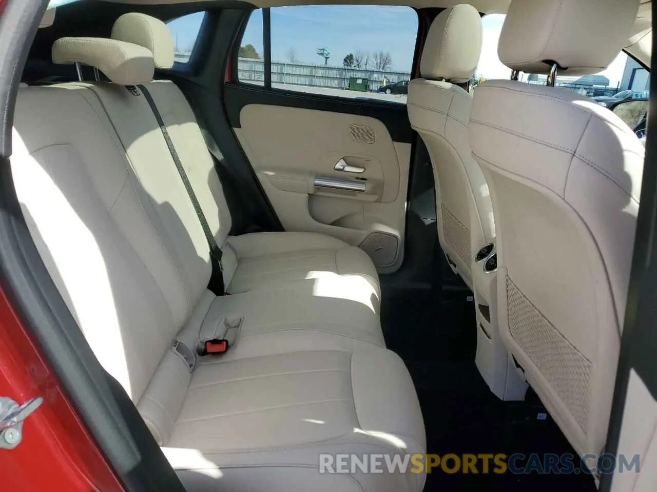 11 Фотография поврежденного автомобиля W1N4N4GB9MJ244837 MERCEDES-BENZ GLA-CLASS 2021