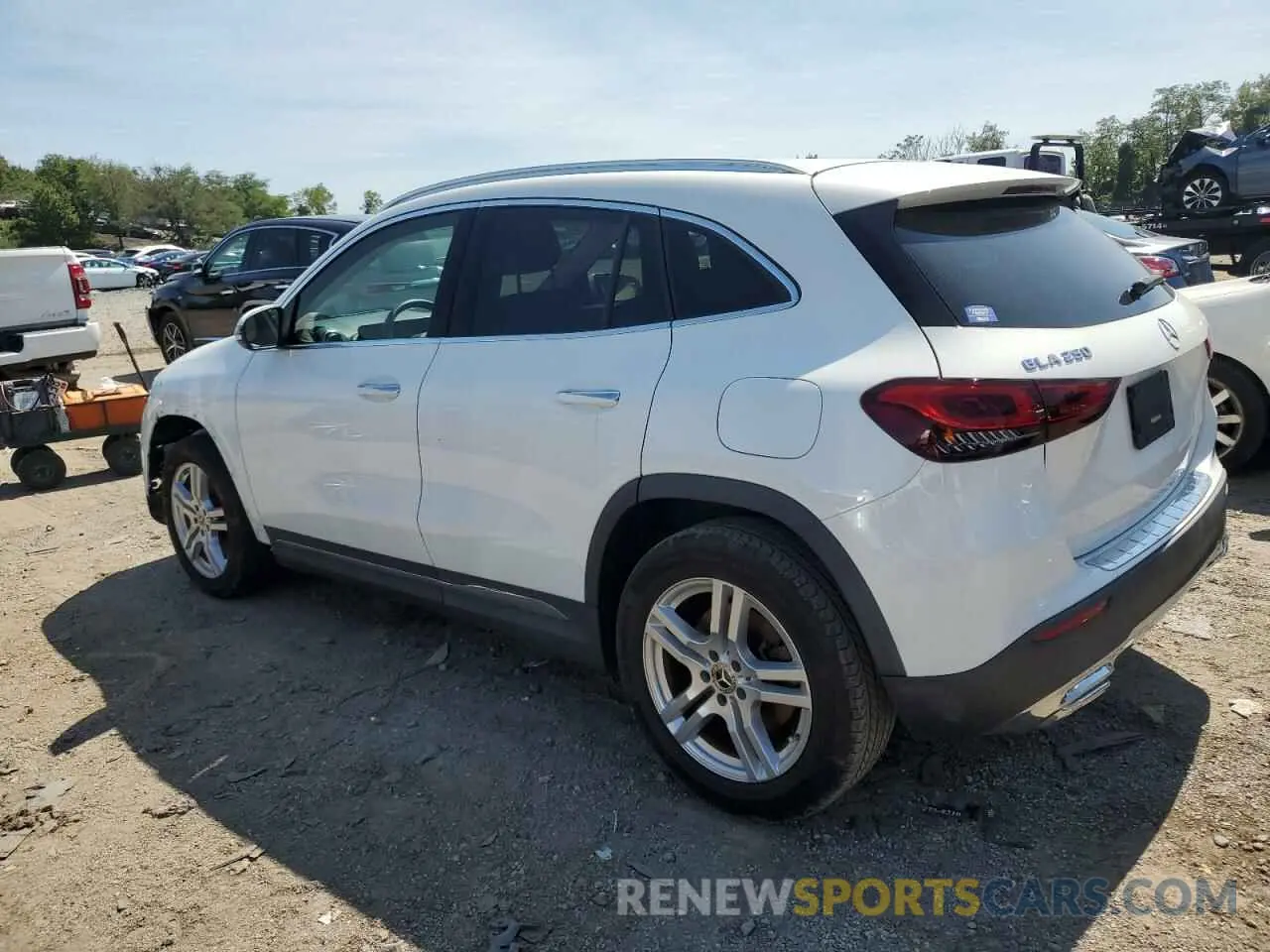 2 Photograph of a damaged car W1N4N4GBXMJ211510 MERCEDES-BENZ GLA-CLASS 2021
