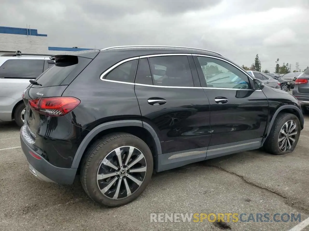 3 Photograph of a damaged car W1N4N4HB0MJ250492 MERCEDES-BENZ GLA-CLASS 2021