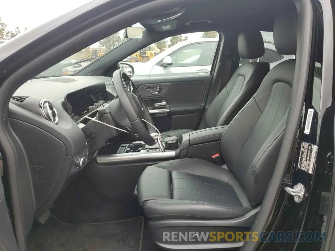 7 Photograph of a damaged car W1N4N4HB0MJ250492 MERCEDES-BENZ GLA-CLASS 2021