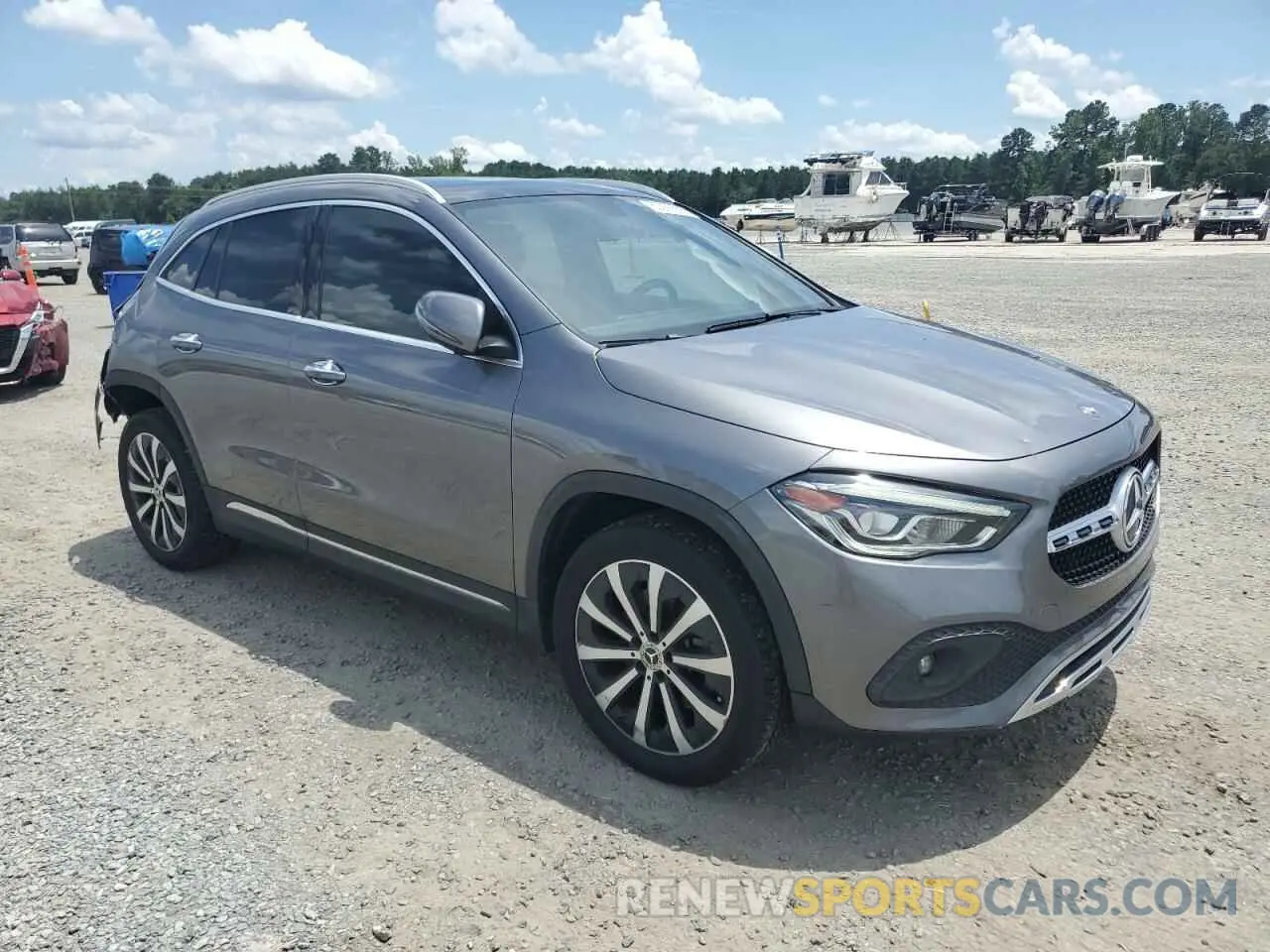 4 Photograph of a damaged car W1N4N4HB1MJ114498 MERCEDES-BENZ GLA-CLASS 2021