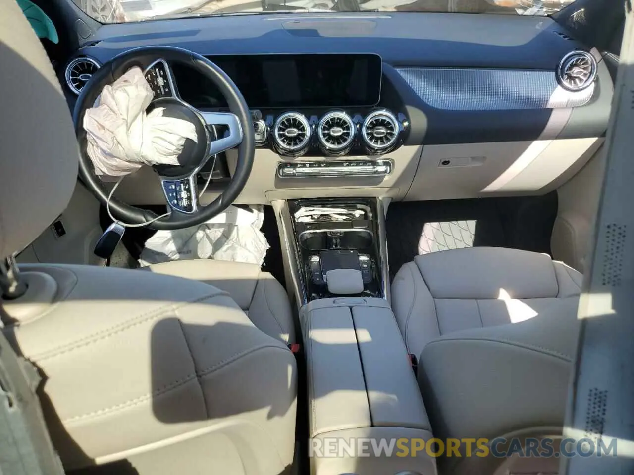 8 Photograph of a damaged car W1N4N4HB4MJ310872 MERCEDES-BENZ GLA-CLASS 2021