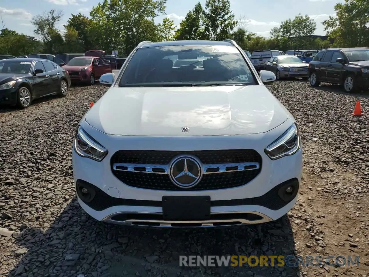 5 Photograph of a damaged car W1N4N4HB5MJ275811 MERCEDES-BENZ GLA-CLASS 2021