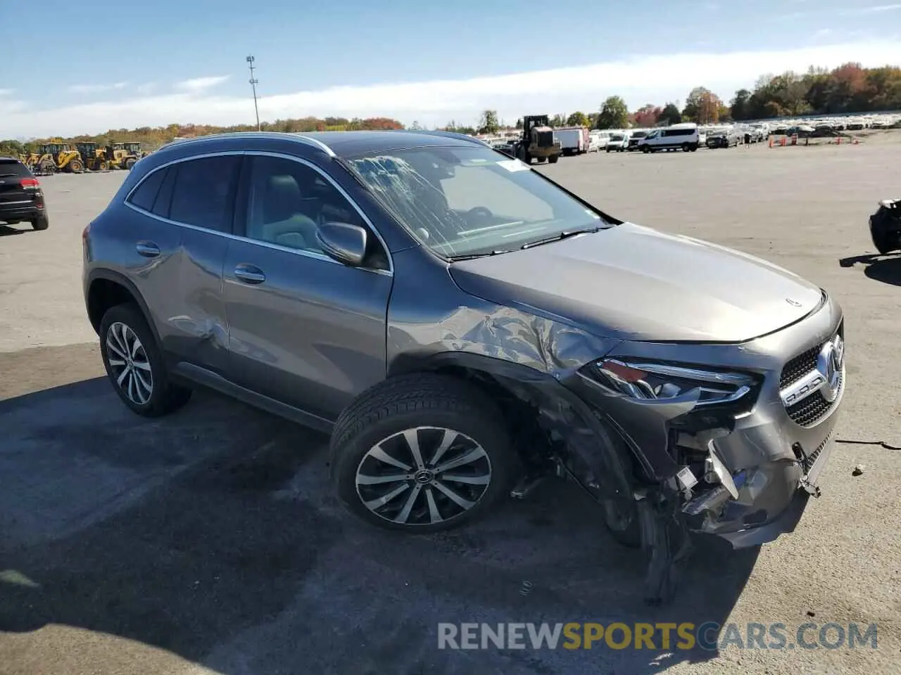 4 Photograph of a damaged car W1N4N4HB9MJ139908 MERCEDES-BENZ GLA-CLASS 2021