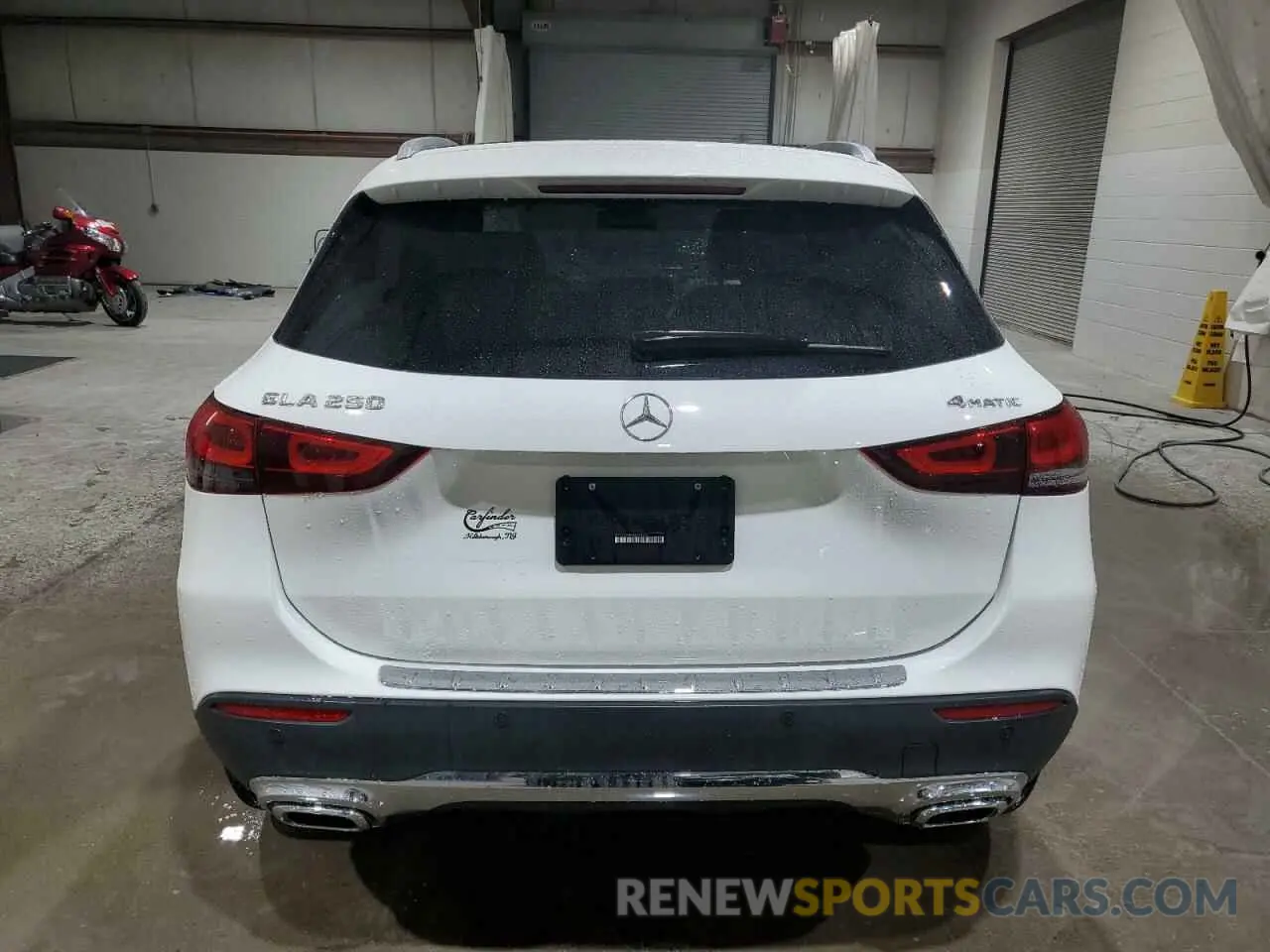 6 Photograph of a damaged car W1N4N4HB9MJ272975 MERCEDES-BENZ GLA-CLASS 2021
