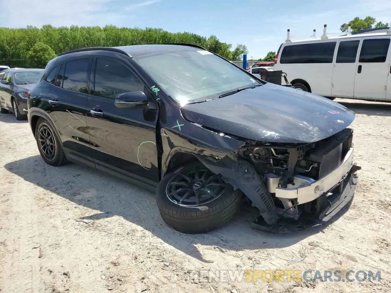4 Photograph of a damaged car W1N4N5BB0MJ165263 MERCEDES-BENZ GLA-CLASS 2021