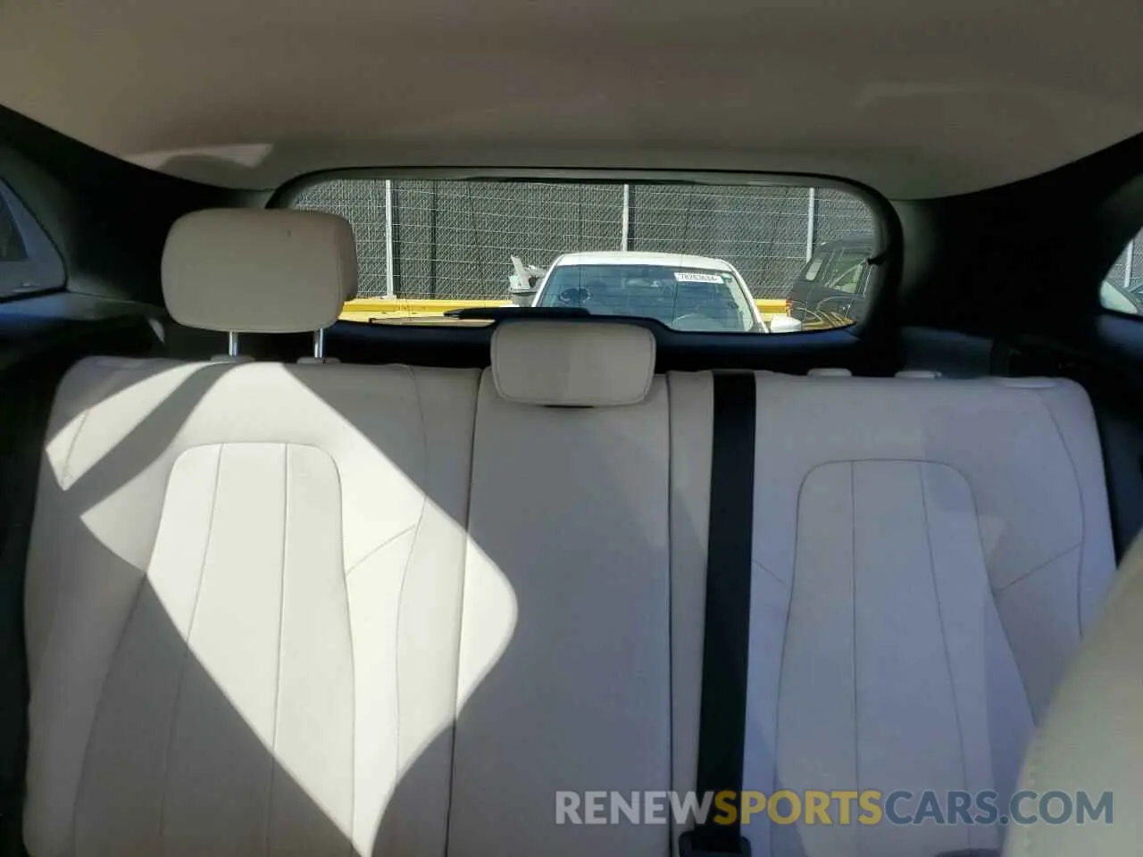10 Photograph of a damaged car W1N4N4HB2NJ317014 MERCEDES-BENZ GLA-CLASS 2022