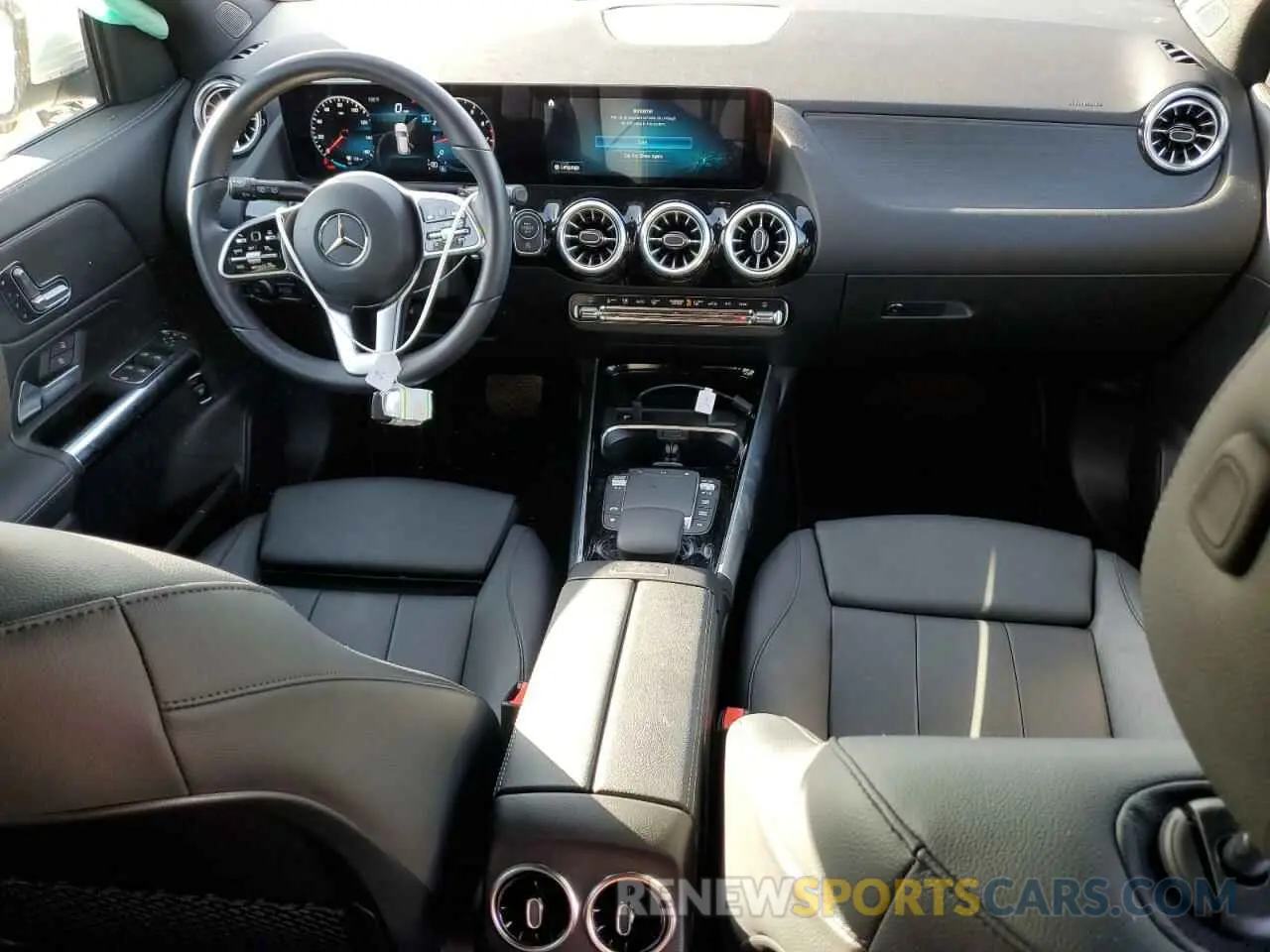 8 Photograph of a damaged car W1N4N4HB5NJ317539 MERCEDES-BENZ GLA-CLASS 2022