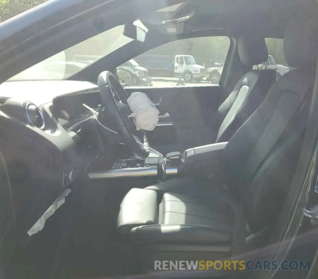 7 Photograph of a damaged car W1N4N4HB5NJ368734 MERCEDES-BENZ GLA-CLASS 2022