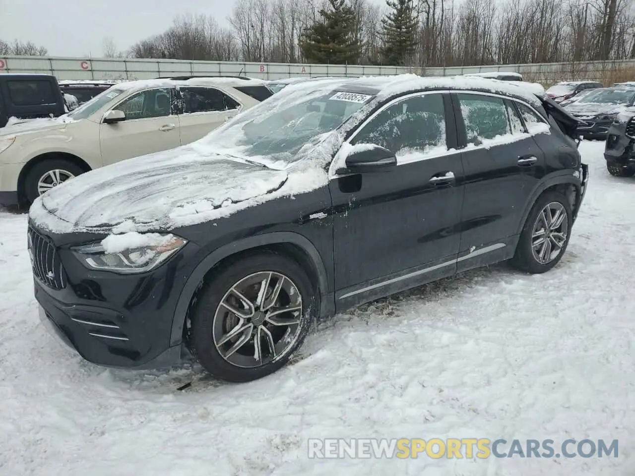 1 Photograph of a damaged car W1N4N5BB0NJ401539 MERCEDES-BENZ GLA-CLASS 2022