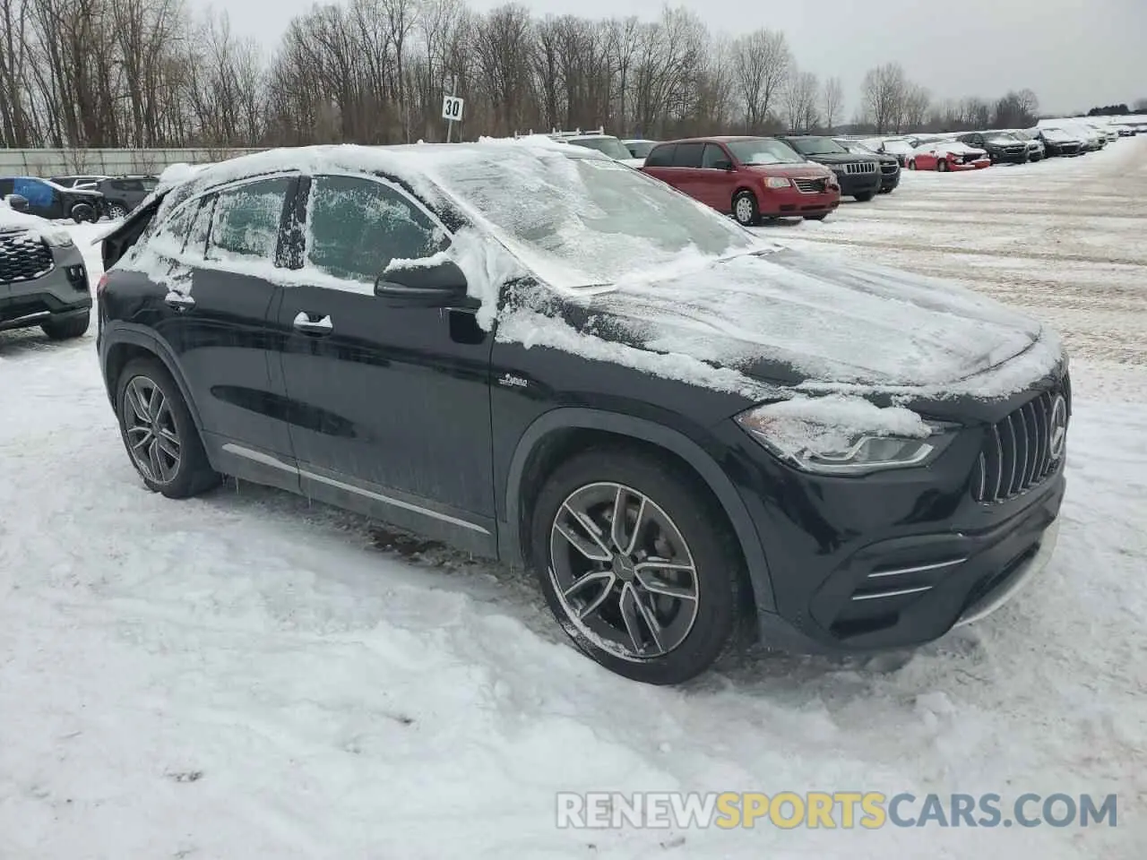 4 Photograph of a damaged car W1N4N5BB0NJ401539 MERCEDES-BENZ GLA-CLASS 2022