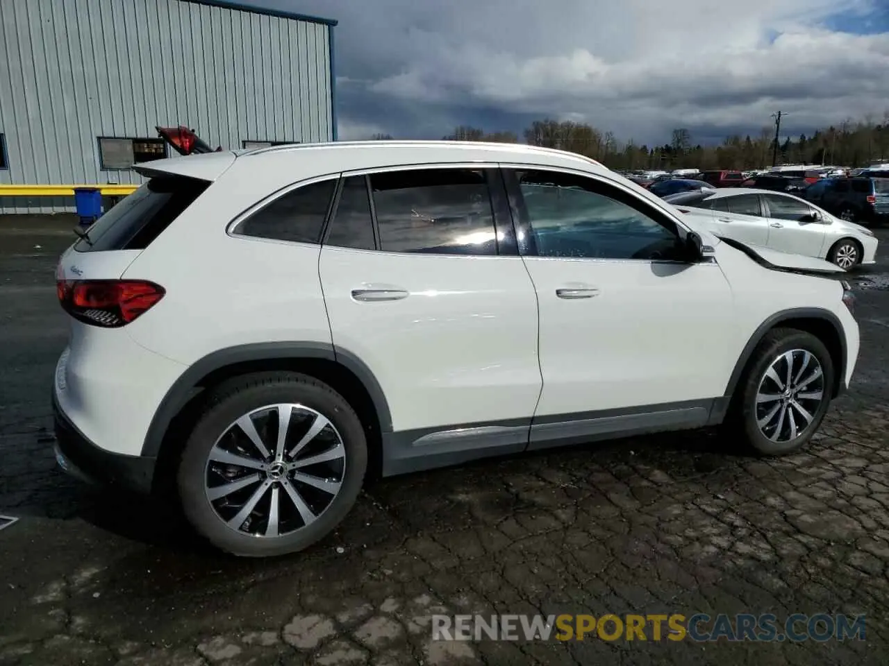 3 Фотография поврежденного автомобиля W1N4N4HB3PJ462758 MERCEDES-BENZ GLA-CLASS 2023