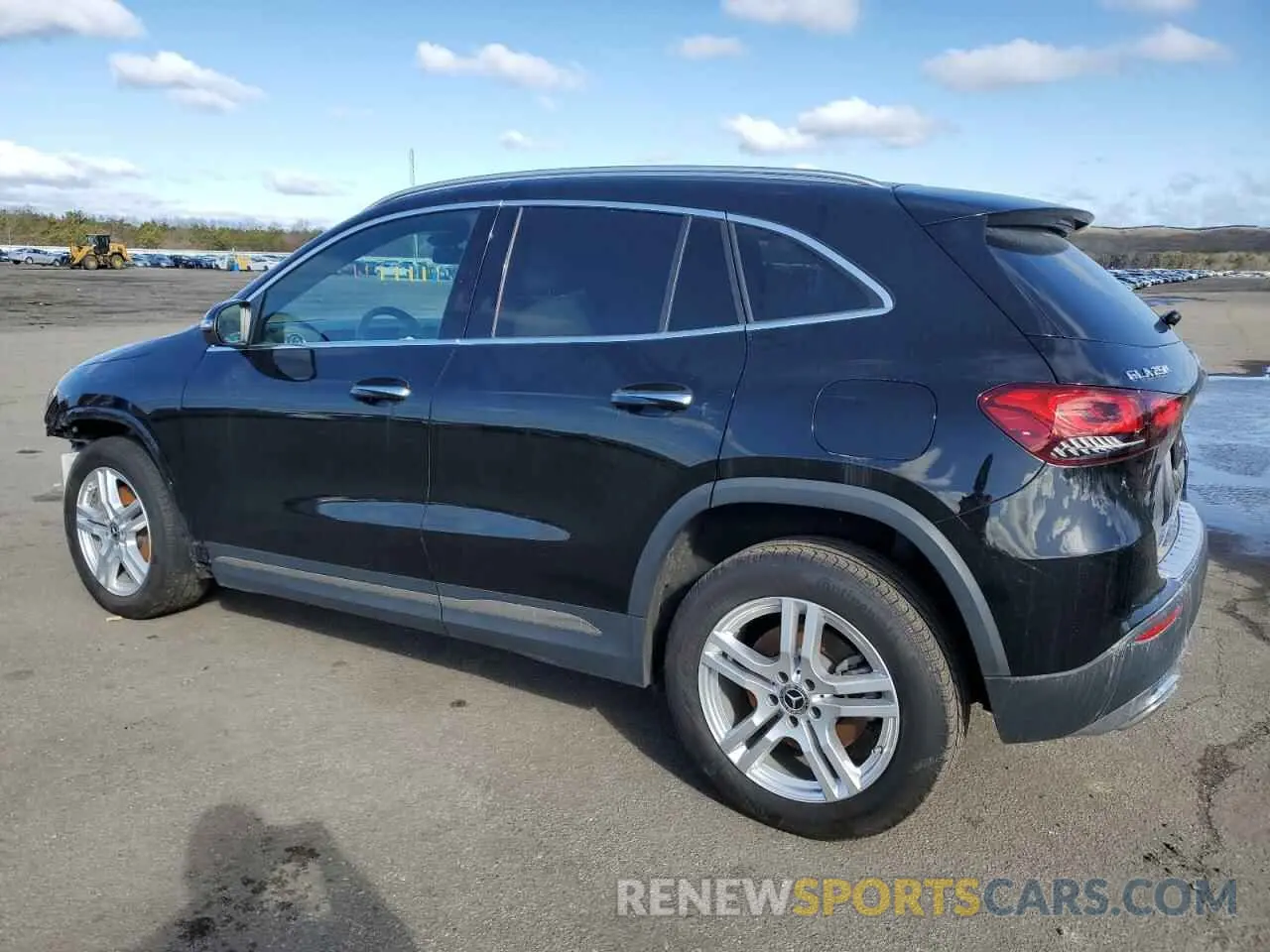 2 Photograph of a damaged car W1N4N4HB4PJ508890 MERCEDES-BENZ GLA-CLASS 2023