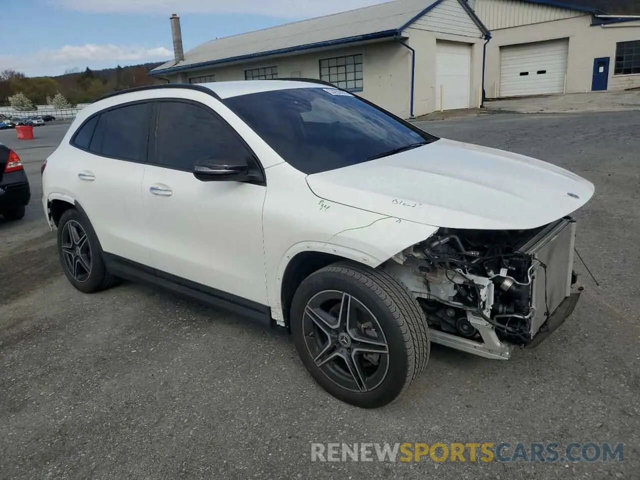 4 Photograph of a damaged car W1N4N4HB7PJ523299 MERCEDES-BENZ GLA-CLASS 2023