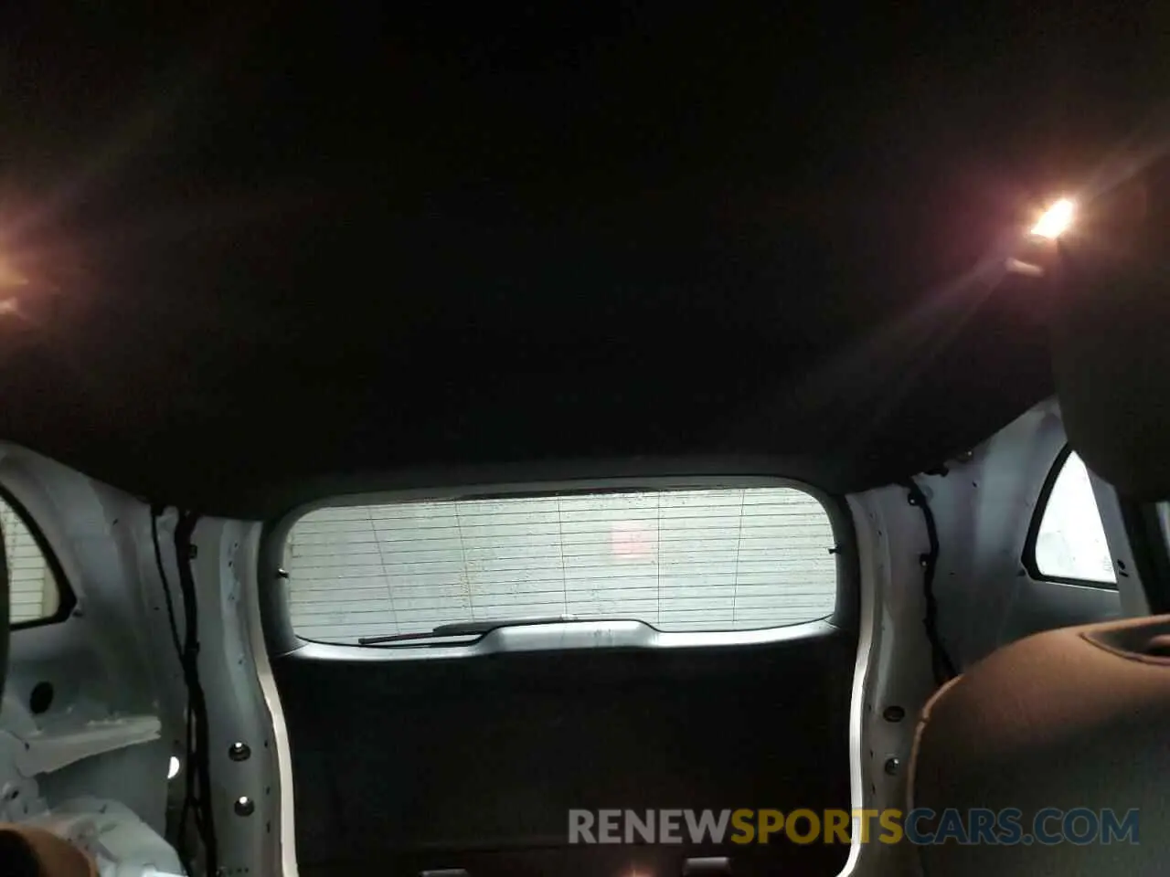 10 Photograph of a damaged car W1N4N4GB4RJ602076 MERCEDES-BENZ GLA-CLASS 2024