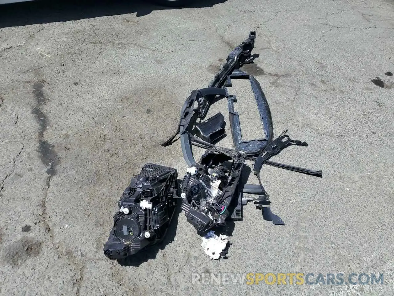 13 Photograph of a damaged car W1N4N4GB5RJ621512 MERCEDES-BENZ GLA-CLASS 2024