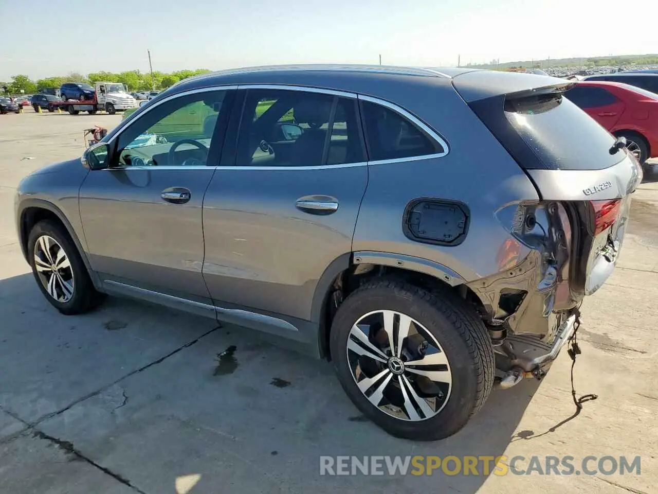 2 Photograph of a damaged car W1N4N4HB6RJ608623 MERCEDES-BENZ GLA-CLASS 2024