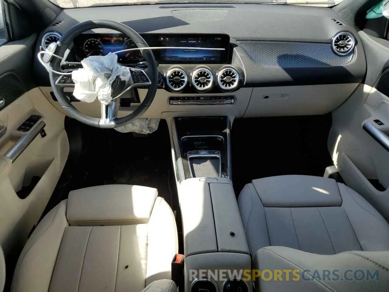 8 Photograph of a damaged car W1N4N4GB7SJ647891 MERCEDES-BENZ GLA-CLASS 2025