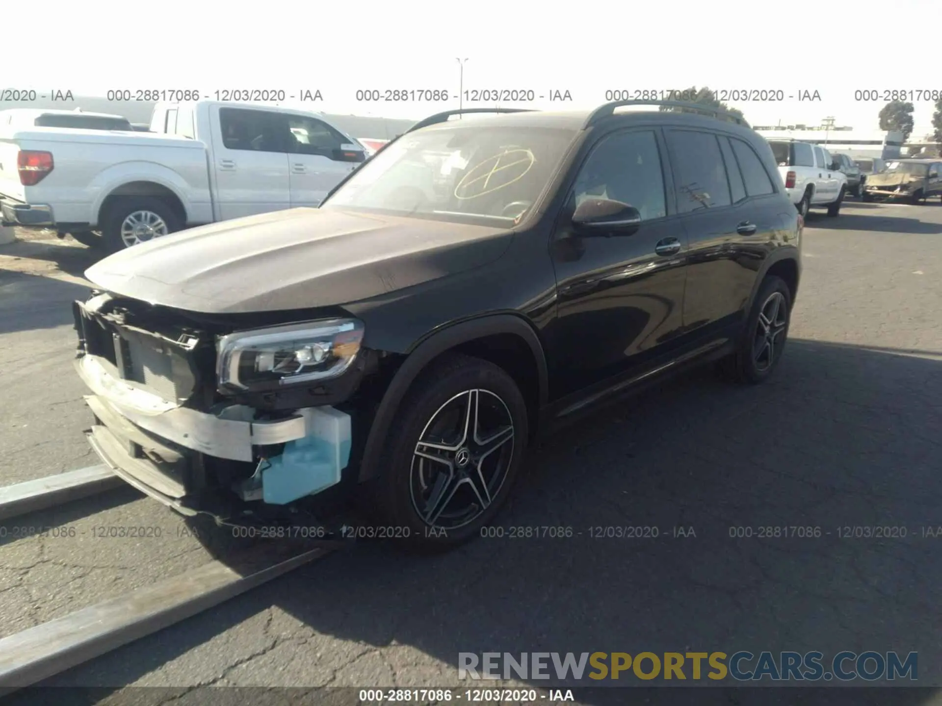 2 Photograph of a damaged car W1N4M4GB0LW041579 MERCEDES-BENZ GLB 2020