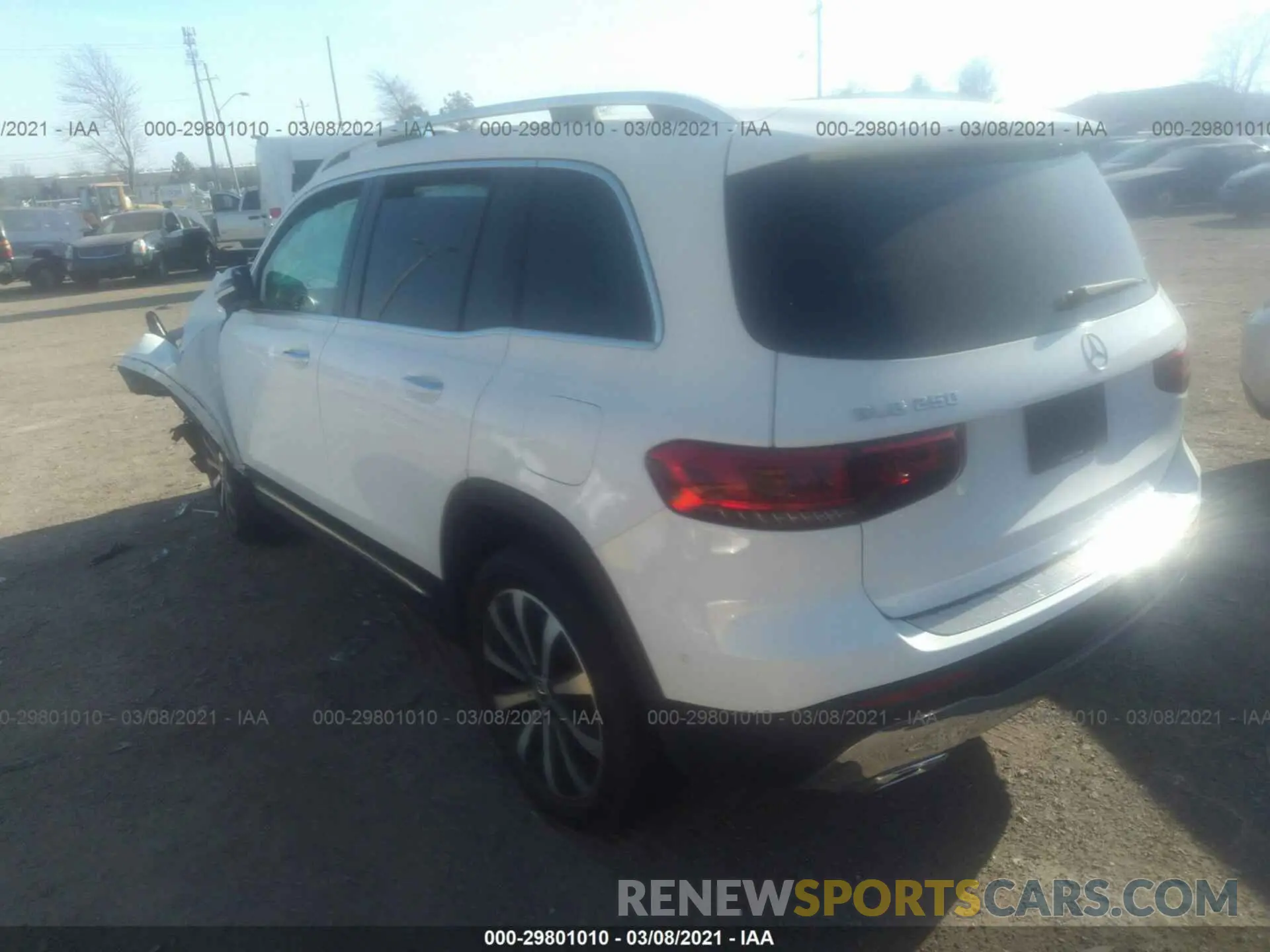 3 Photograph of a damaged car W1N4M4GB8LW017935 MERCEDES-BENZ GLB 2020