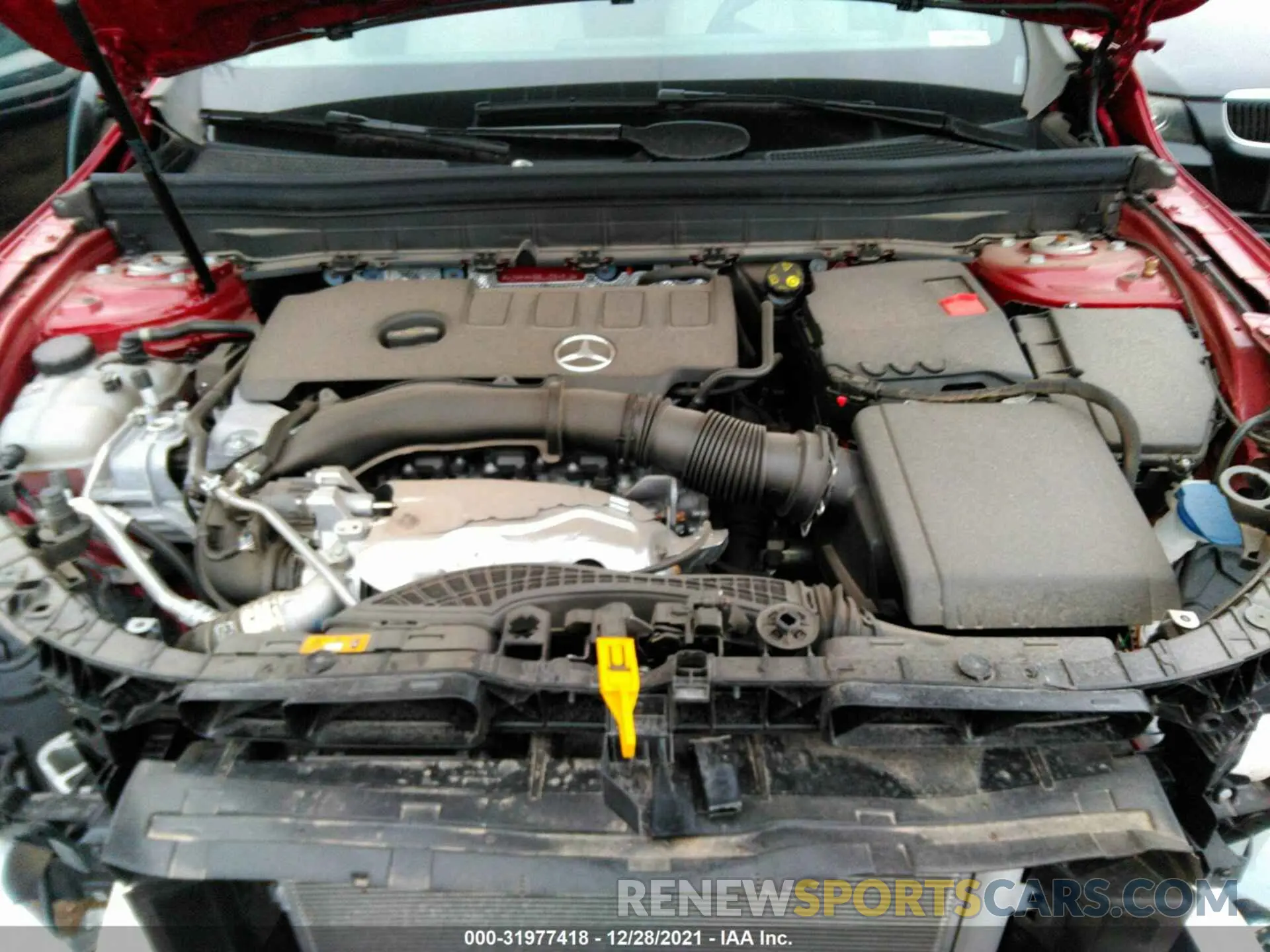 10 Photograph of a damaged car W1N4M4HB8LW054918 MERCEDES-BENZ GLB 2020