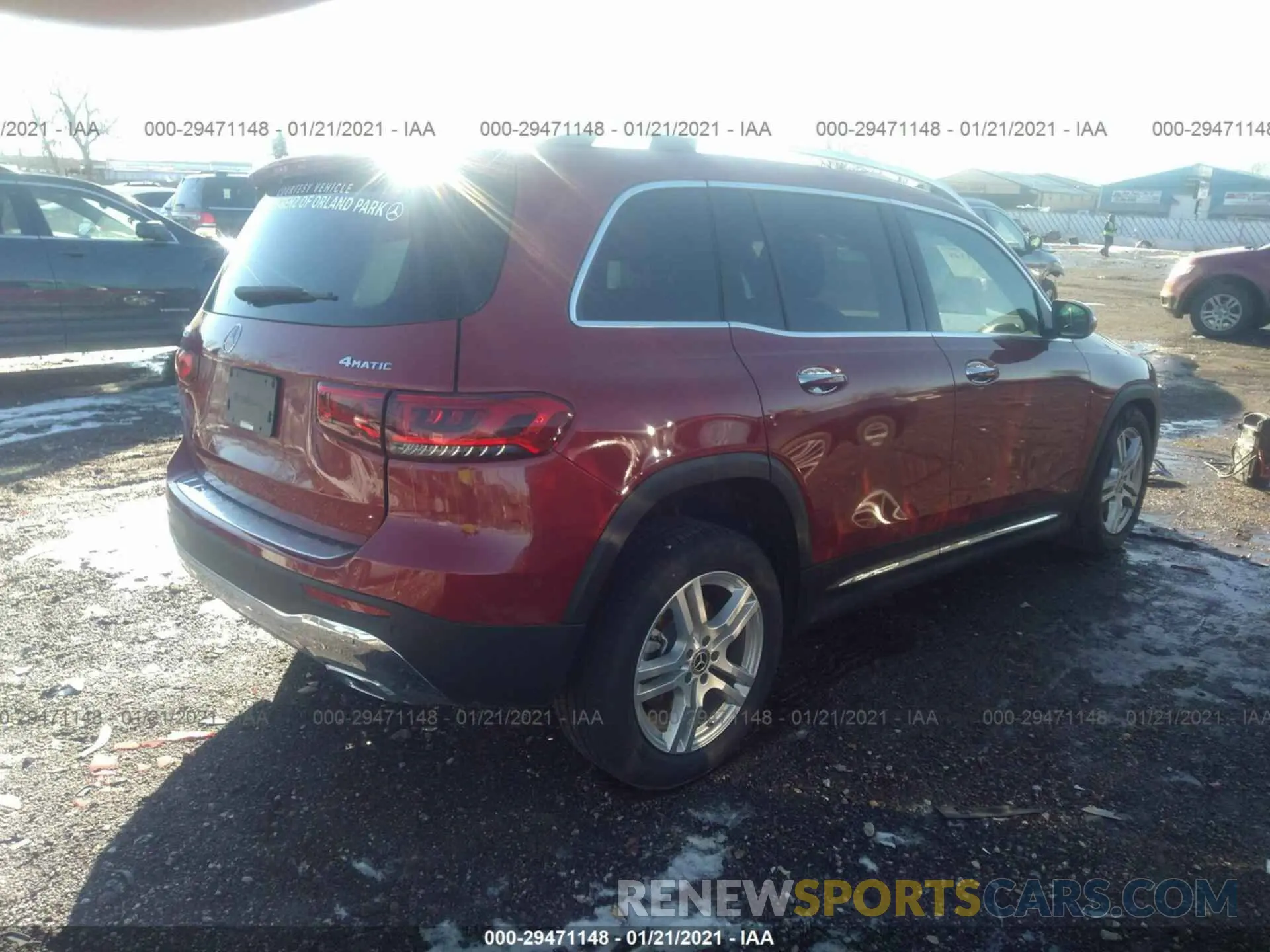 4 Photograph of a damaged car W1N4M4HB9LW035892 MERCEDES-BENZ GLB 2020