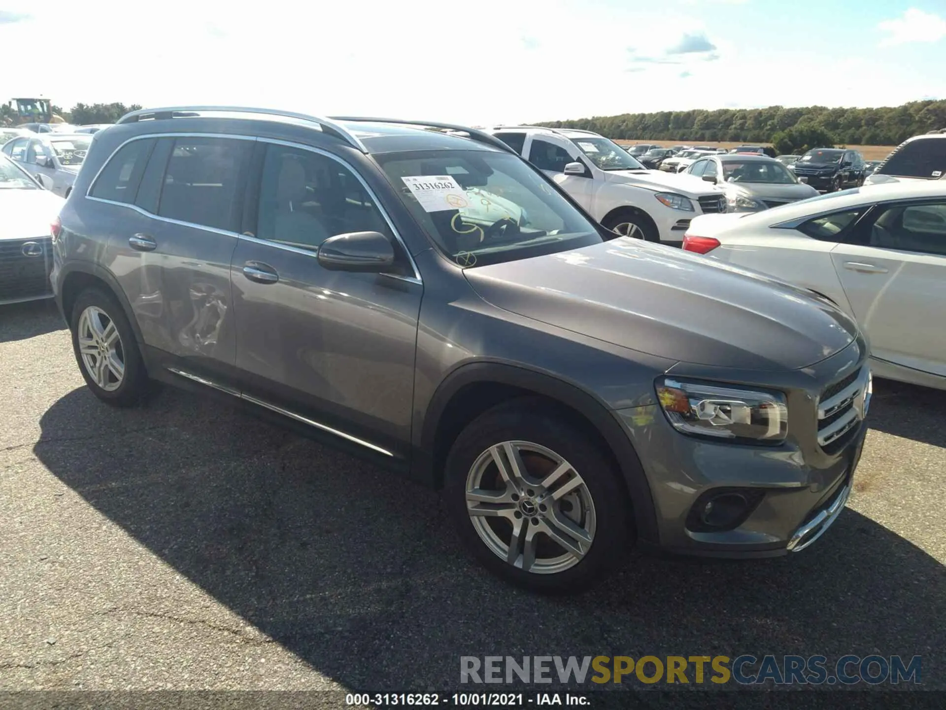 1 Photograph of a damaged car W1N4M4HB9LW036475 MERCEDES-BENZ GLB 2020
