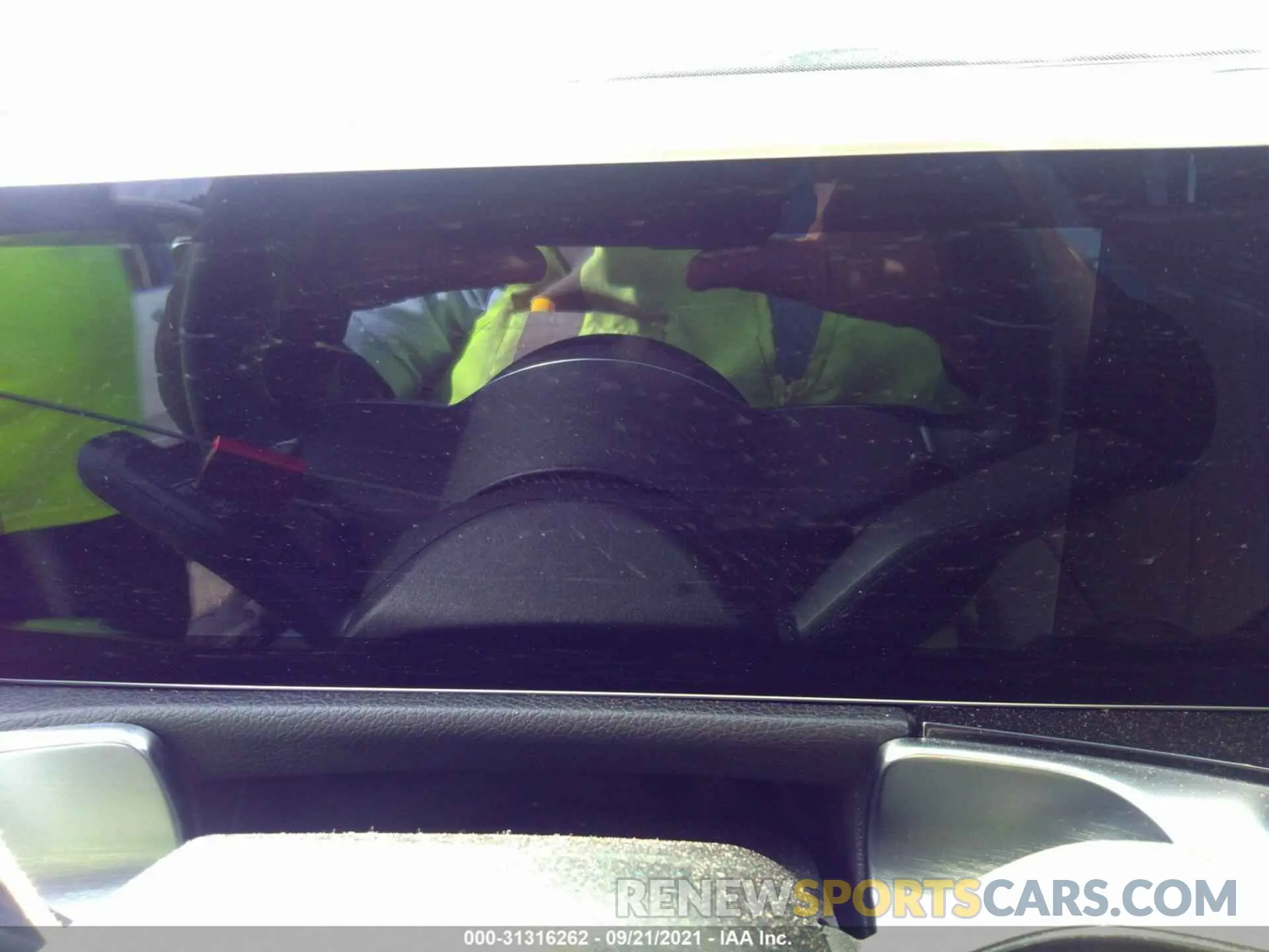 7 Photograph of a damaged car W1N4M4HB9LW036475 MERCEDES-BENZ GLB 2020