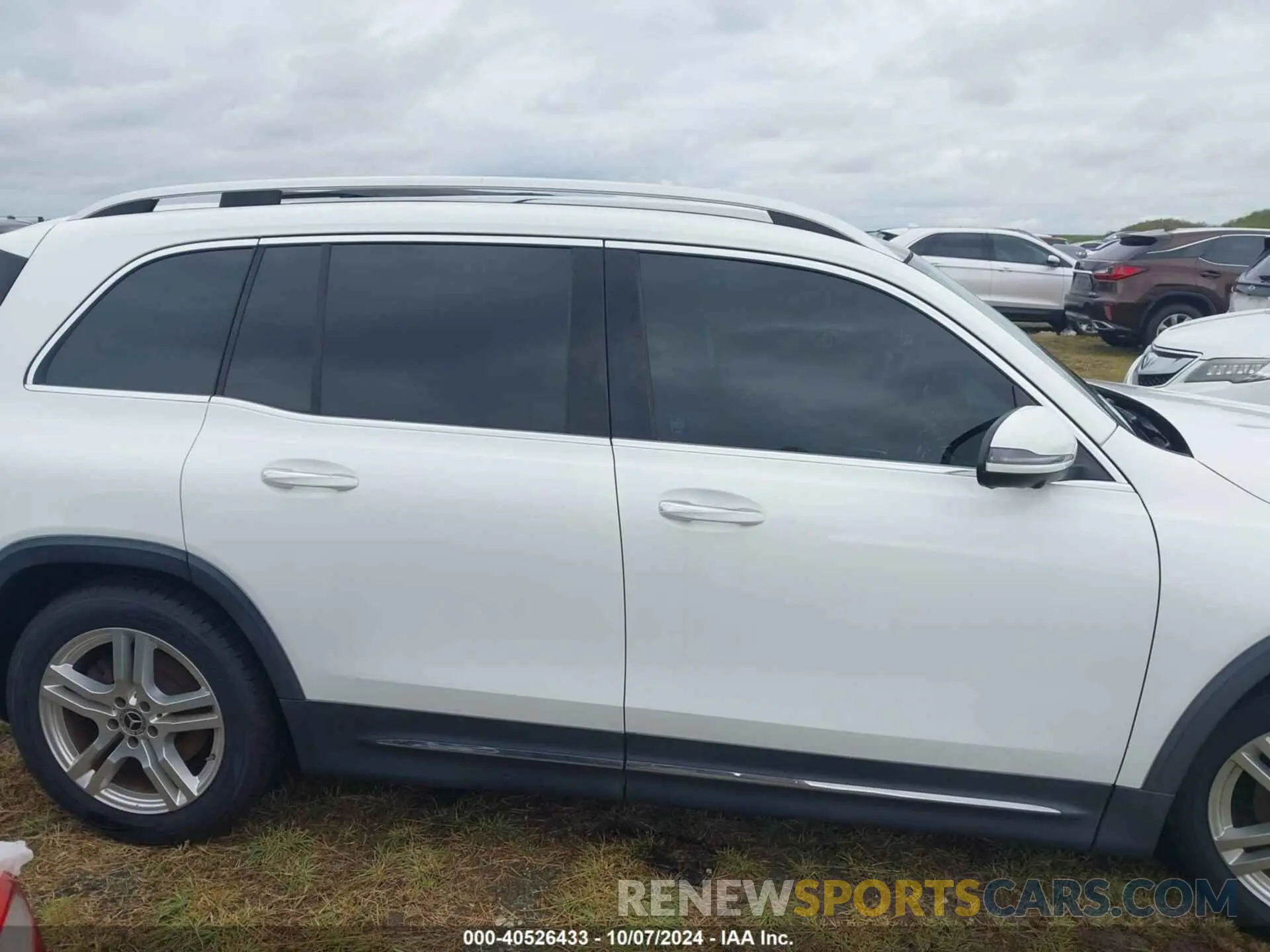 12 Photograph of a damaged car WDC4M4GB3LW000459 MERCEDES-BENZ GLB 2020