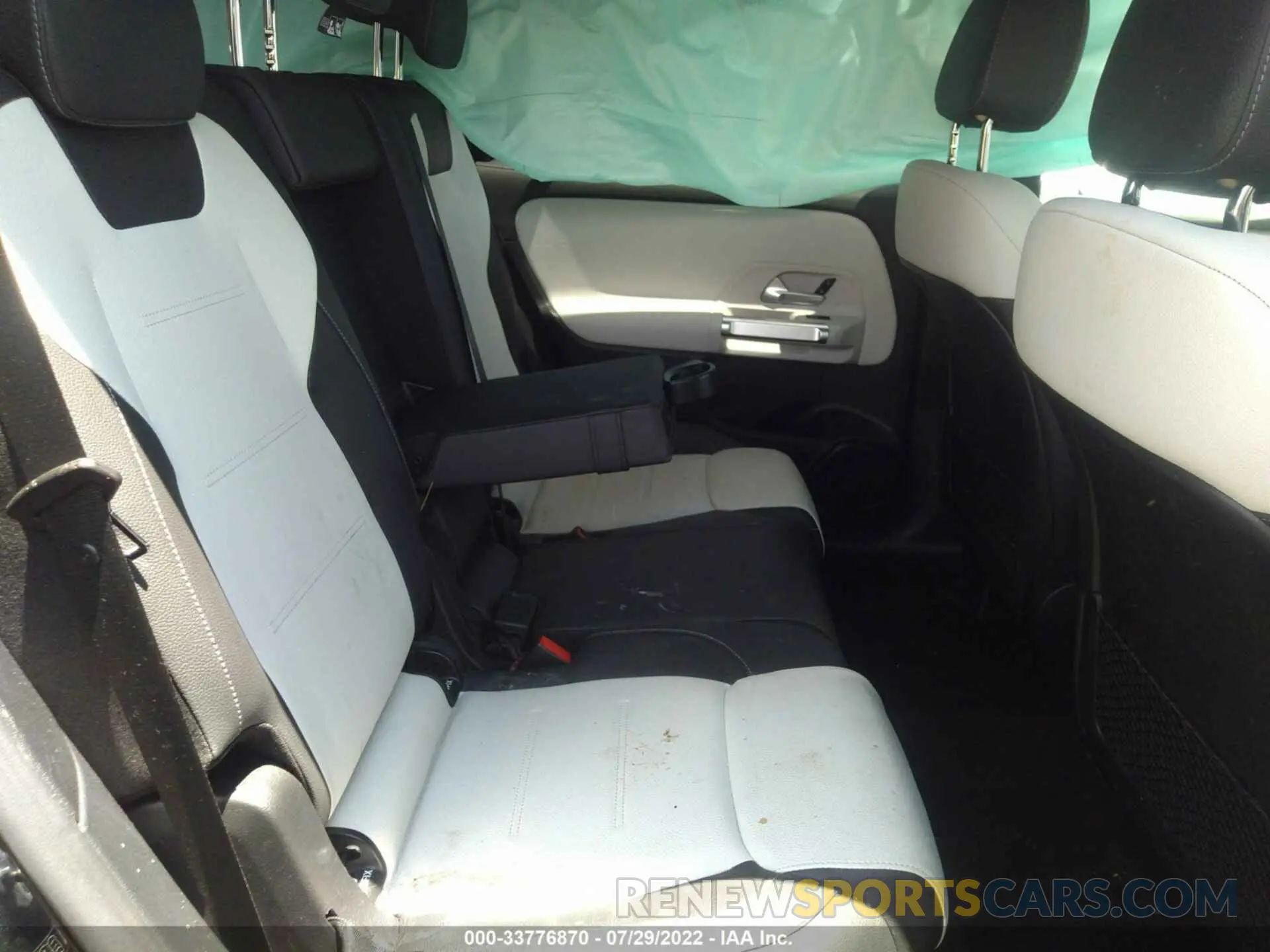 8 Фотография поврежденного автомобиля W1N4M4GB7MW112066 MERCEDES-BENZ GLB 2021