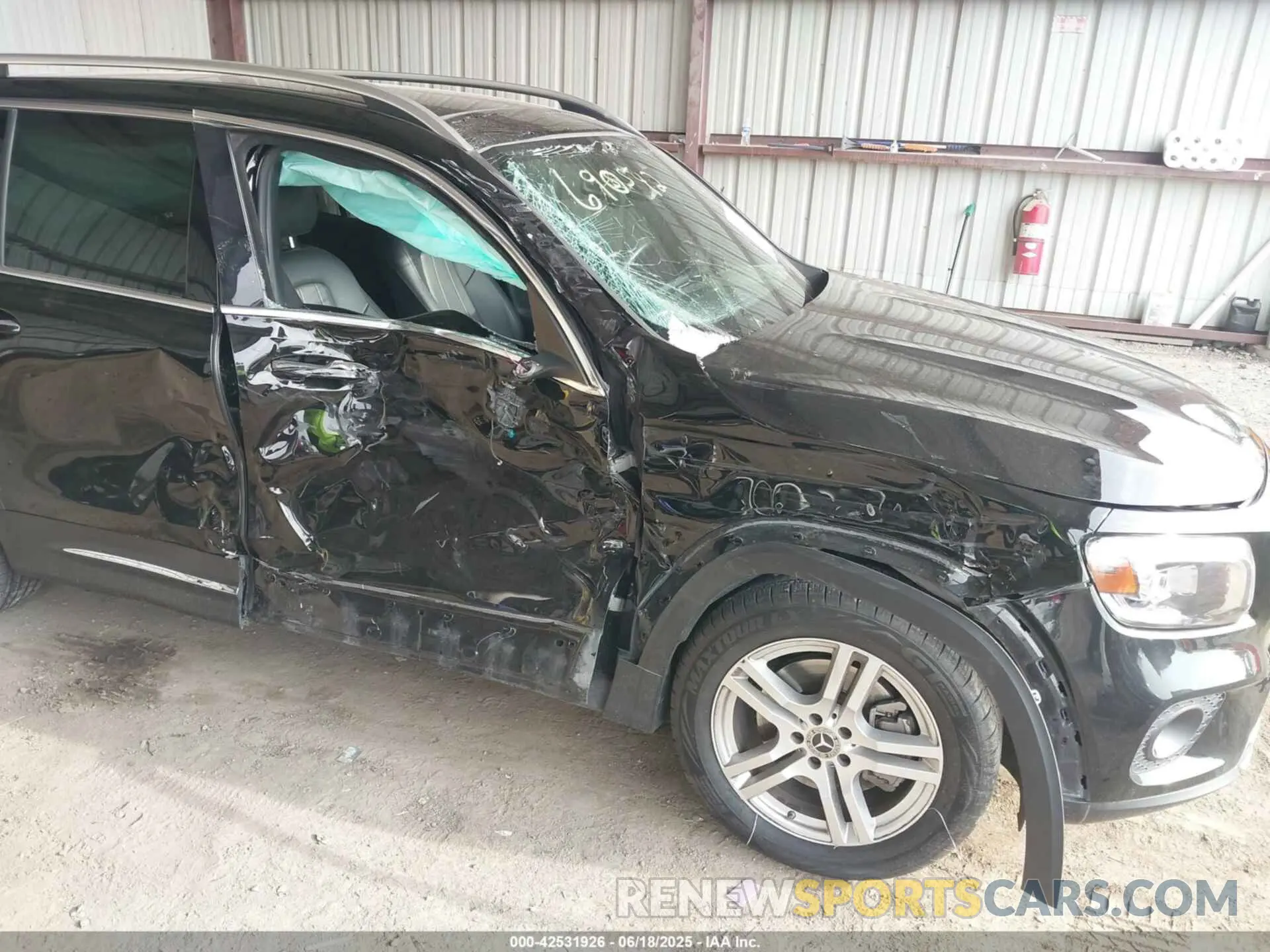 6 Фотография поврежденного автомобиля W1N4M4HB6MW127995 MERCEDES-BENZ GLB 2021