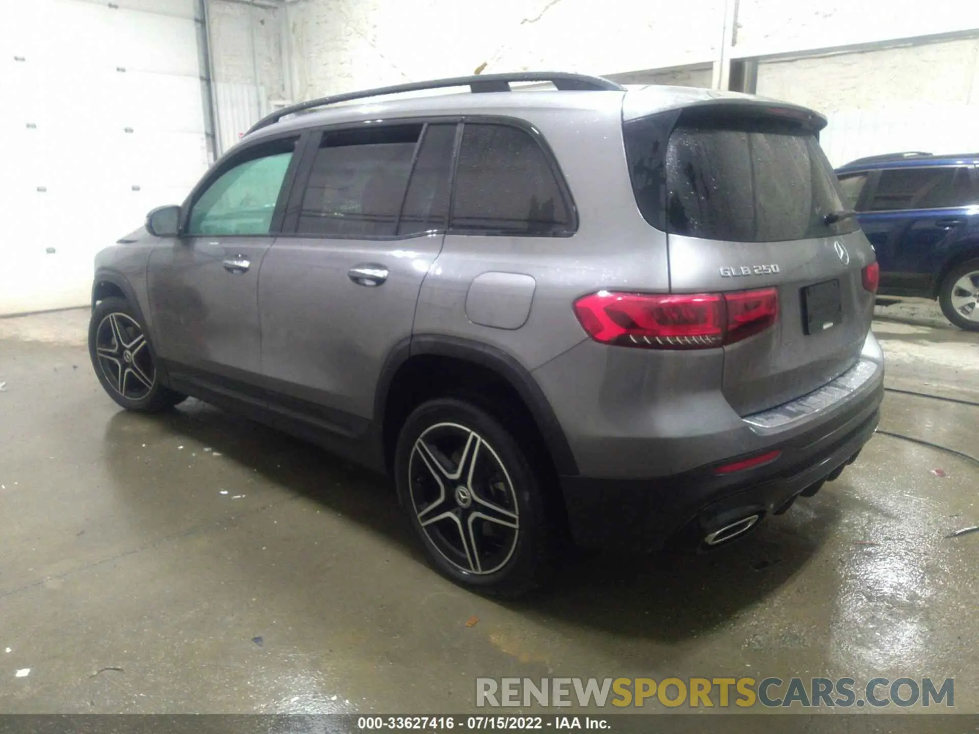 3 Photograph of a damaged car W1N4M4HB8MW107456 MERCEDES-BENZ GLB 2021