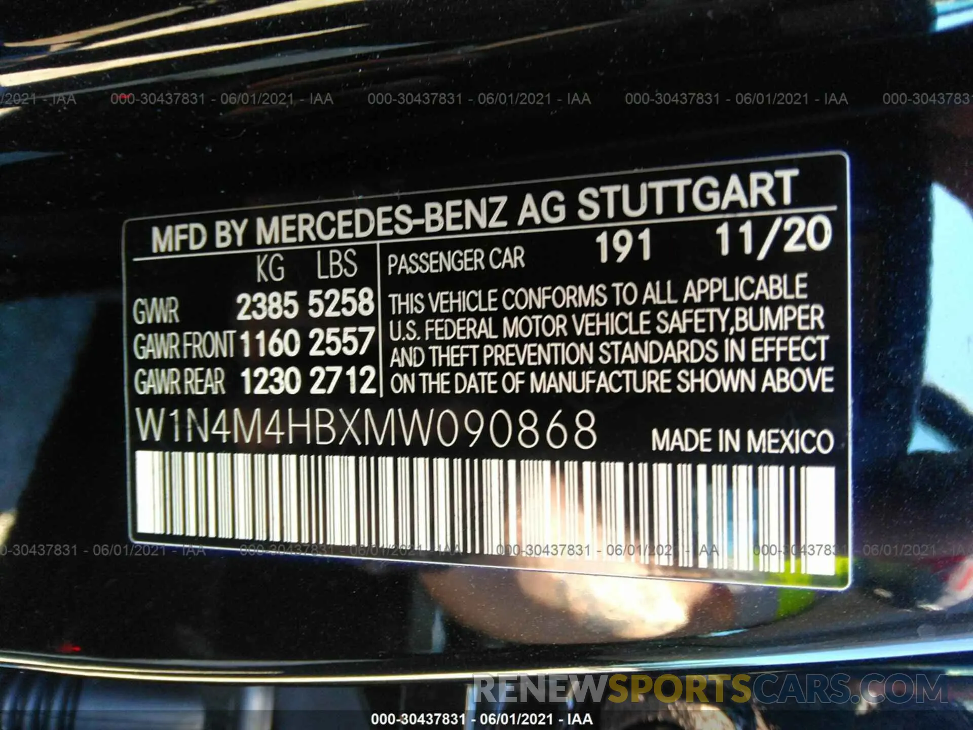 9 Photograph of a damaged car W1N4M4HBXMW090868 MERCEDES-BENZ GLB 2021