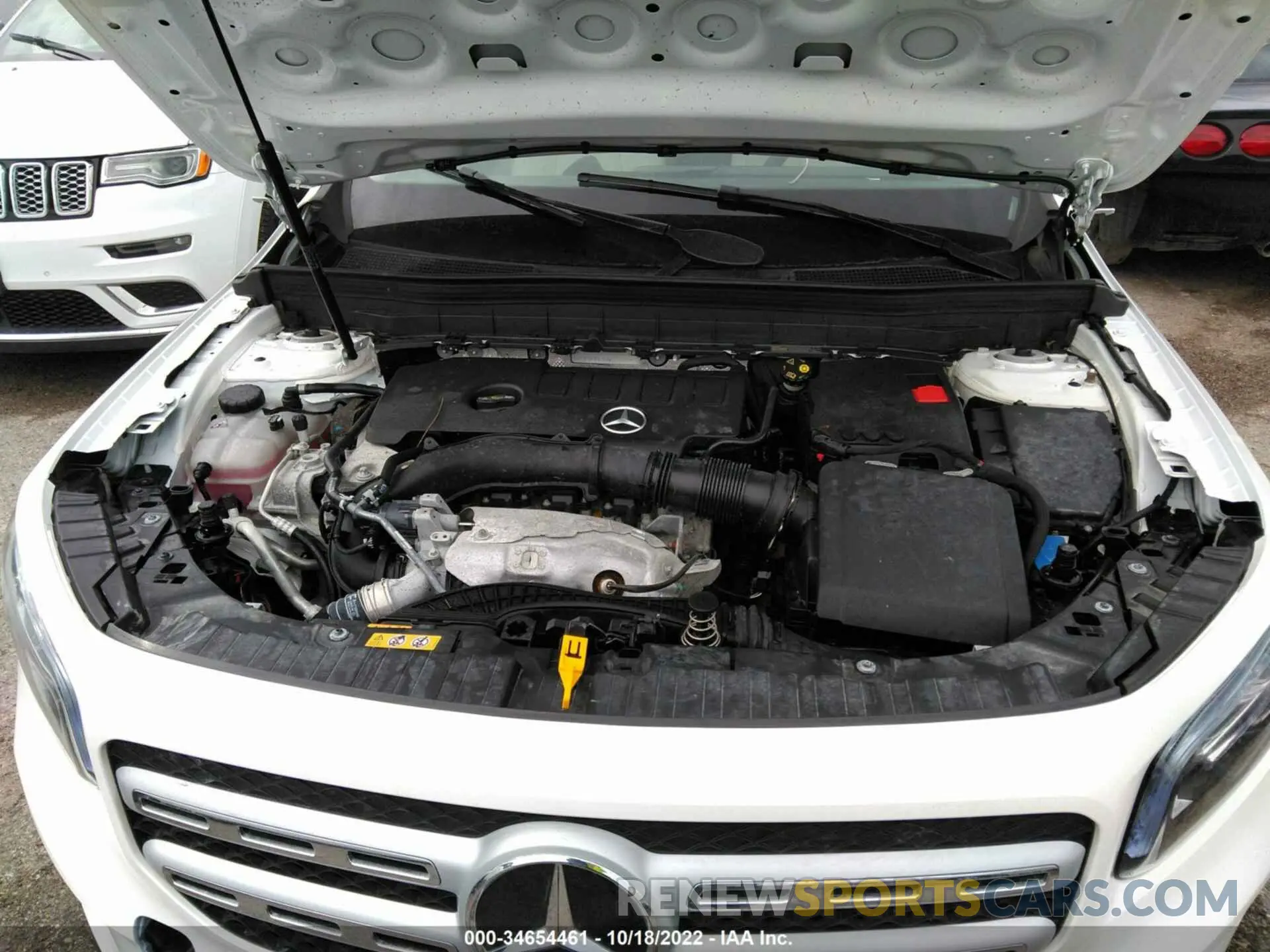 10 Photograph of a damaged car W1N4M4HBXNW173301 MERCEDES-BENZ GLB 2022