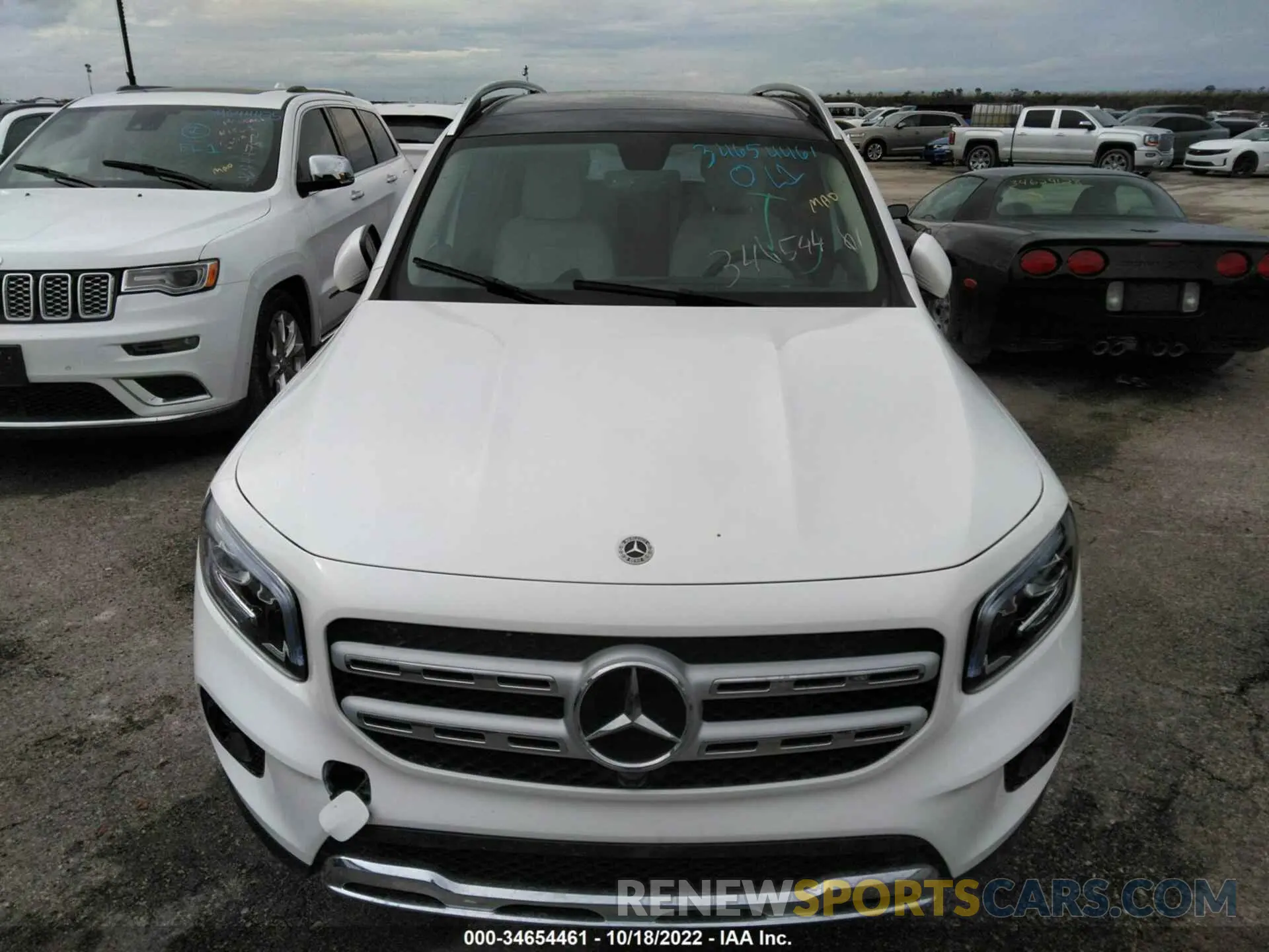 6 Photograph of a damaged car W1N4M4HBXNW173301 MERCEDES-BENZ GLB 2022