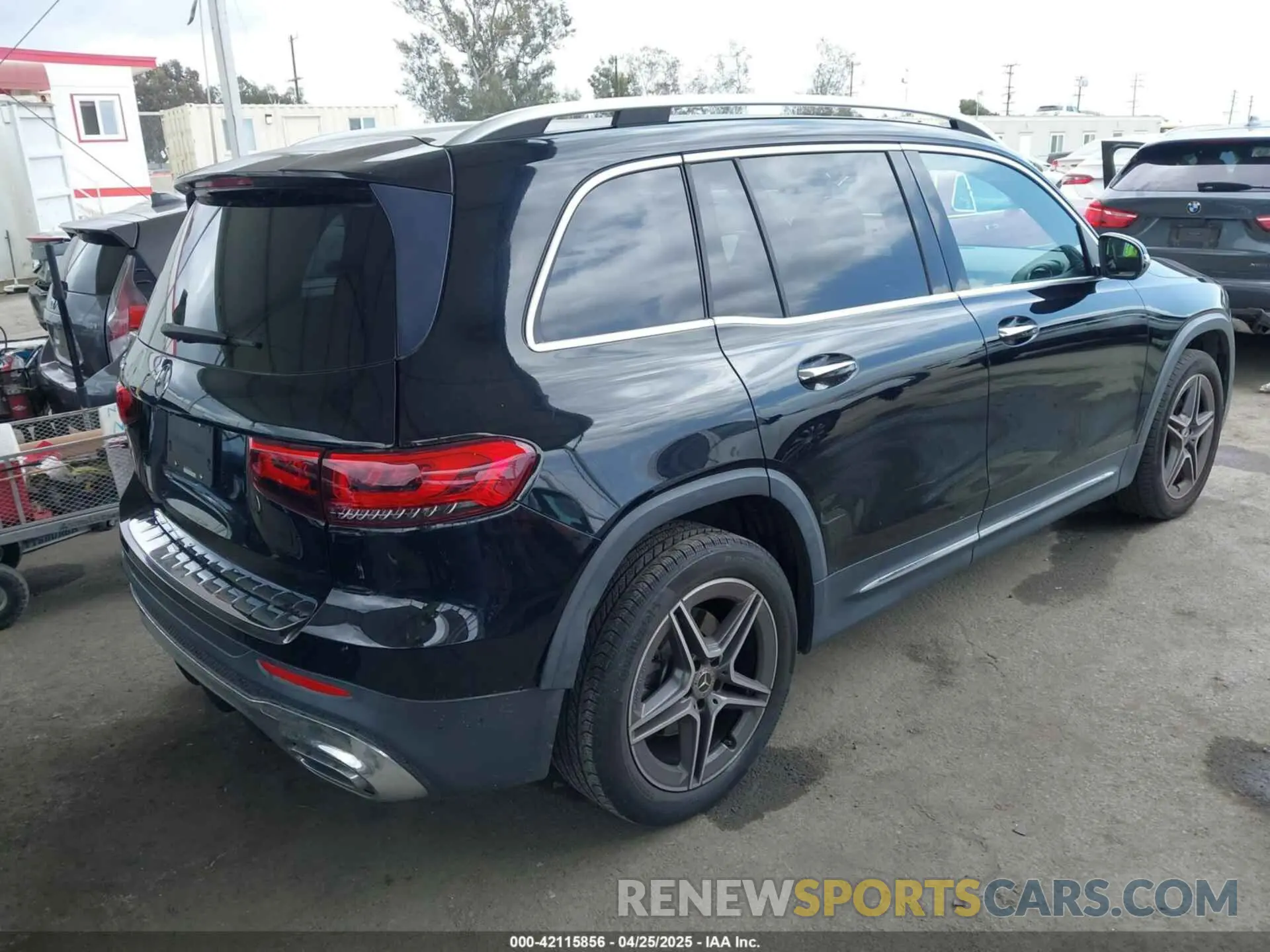 4 Фотография поврежденного автомобиля W1N4M4GB5LW020355 MERCEDES-BENZ GLB 250 2020