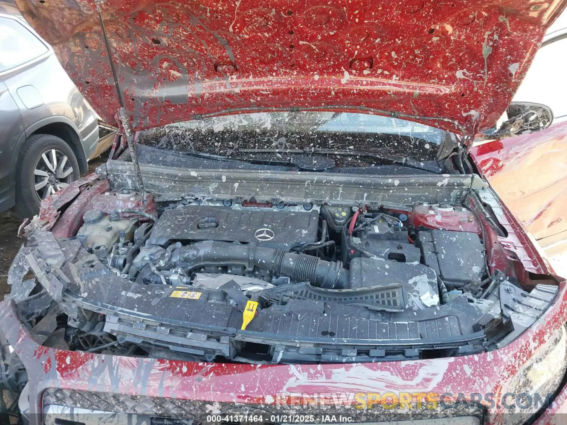 10 Photograph of a damaged car W1N4M4HB1LW028791 MERCEDES-BENZ GLB 250 2020