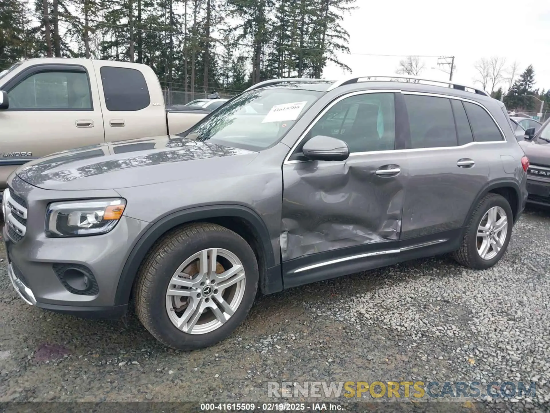 6 Photograph of a damaged car W1N4M4HB1LW069664 MERCEDES-BENZ GLB 250 2020