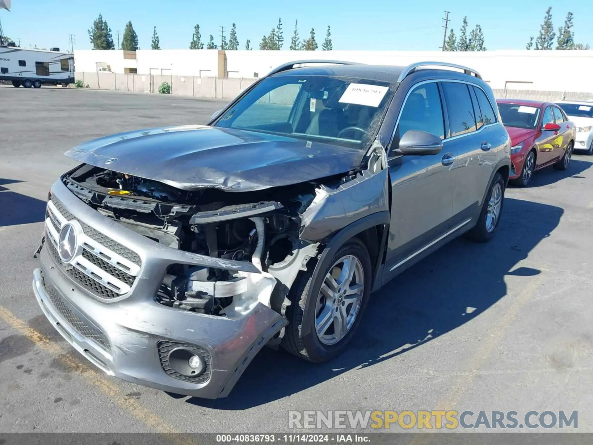 2 Photograph of a damaged car W1N4M4HB2LW032056 MERCEDES-BENZ GLB 250 2020
