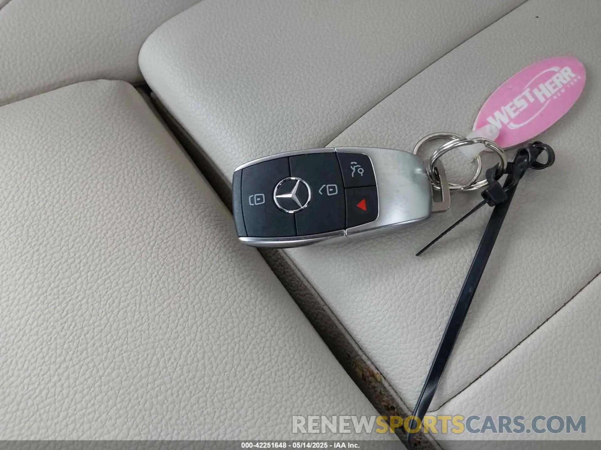 11 Фотография поврежденного автомобиля W1N4M4GB1MW091148 MERCEDES-BENZ GLB 250 2021